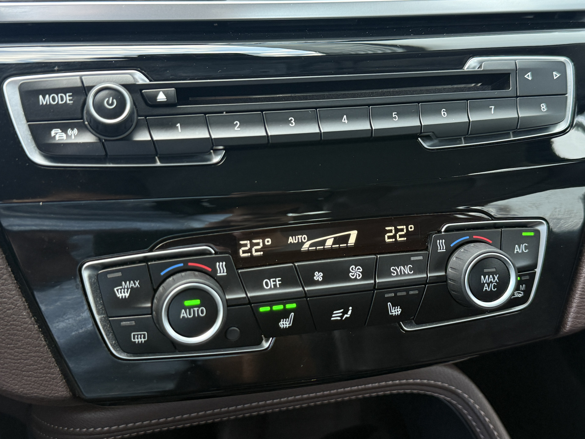 Foto van BMW X1 Xdrive20i
