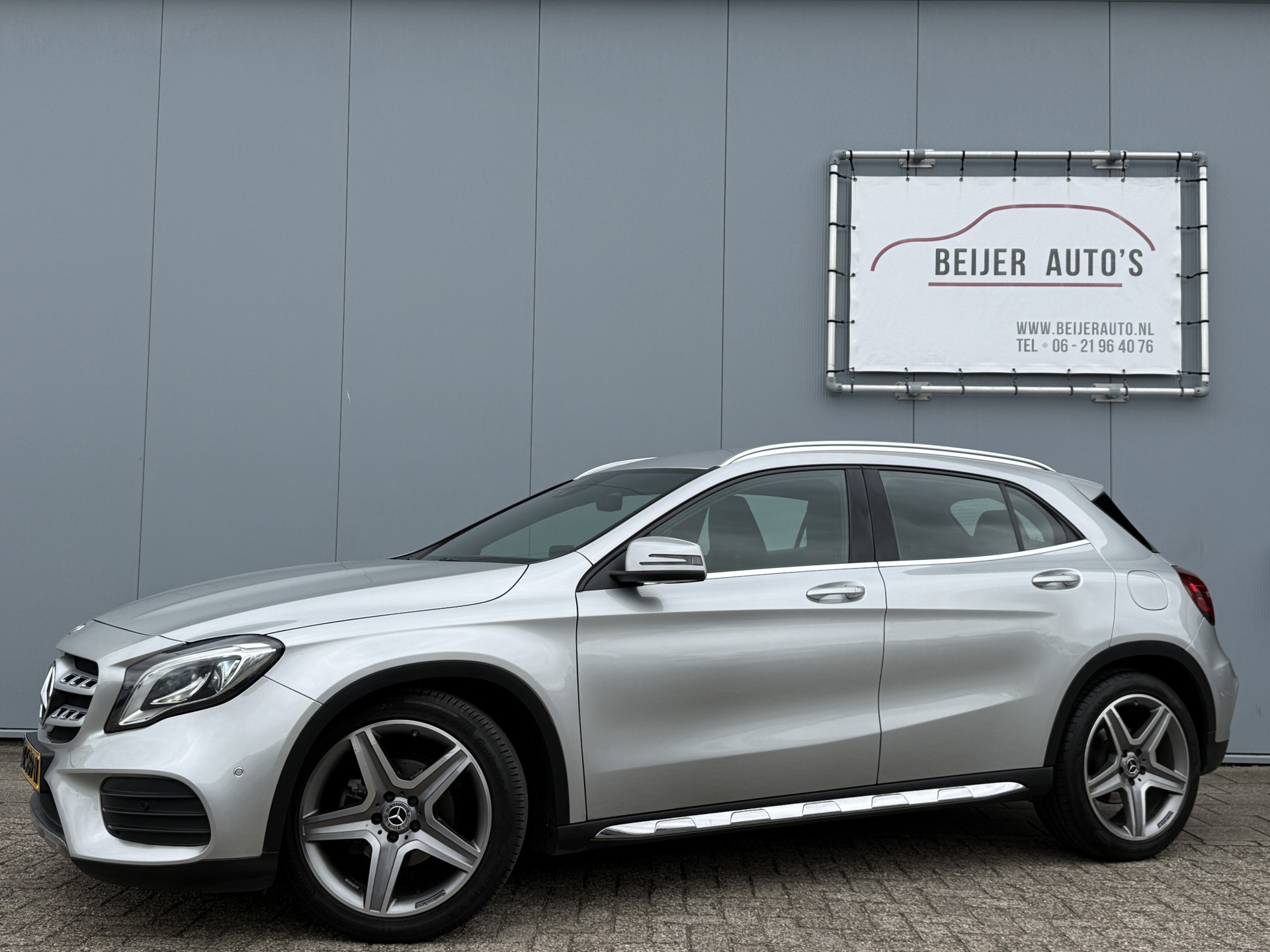 Mercedes-Benz Gla 180 180 Business Solution Automaat 2018 - voorkant