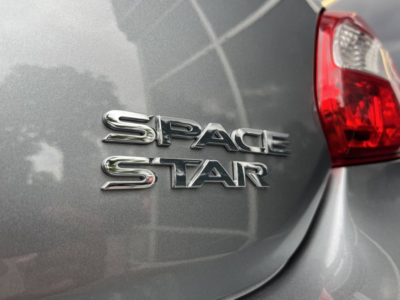 Foto van Mitsubishi Mitsubishi Space Star