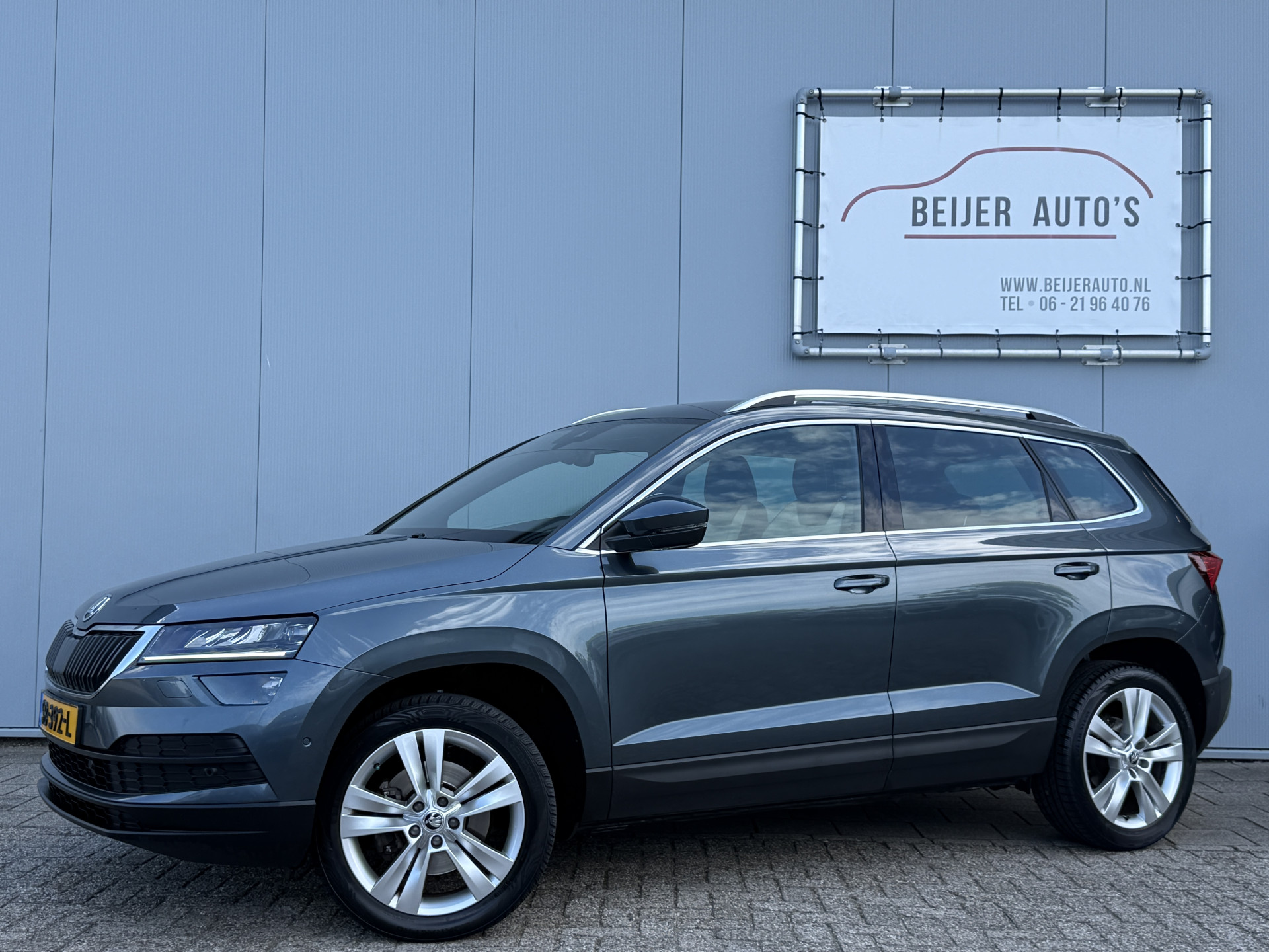 Skoda Karoq 1.5 TSI ACT Style Business Automaat 2018 - voorkant