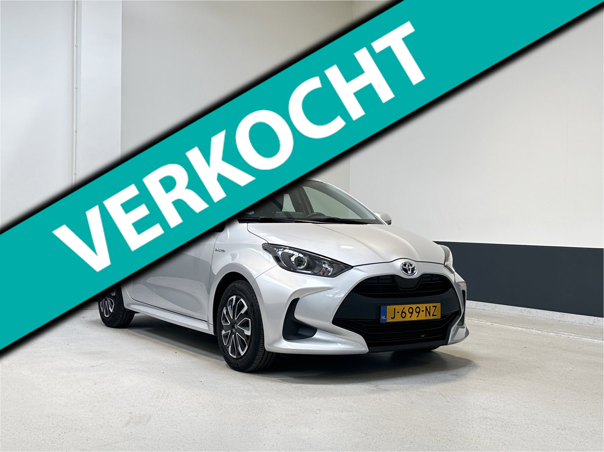 Toyota Toyota Yaris 1.5 Hybrid Active | Camera | Carplay/ Android Auto| PDC | NL | 1 EIg| 2020 - voorkant