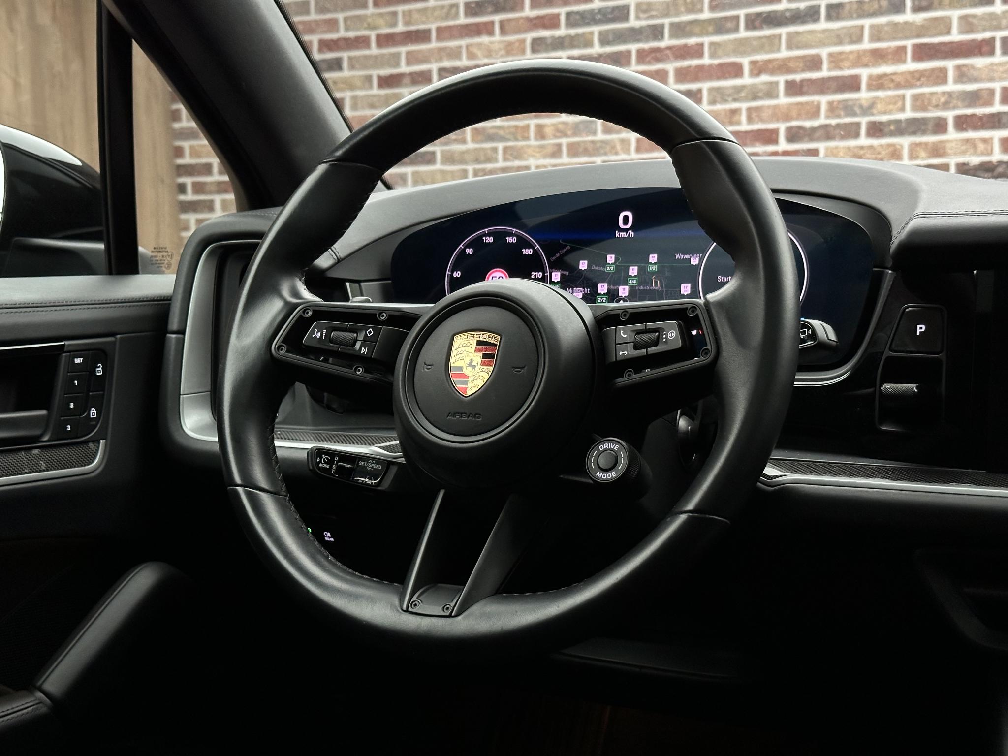 Foto van Porsche Cayenne E-hybrid