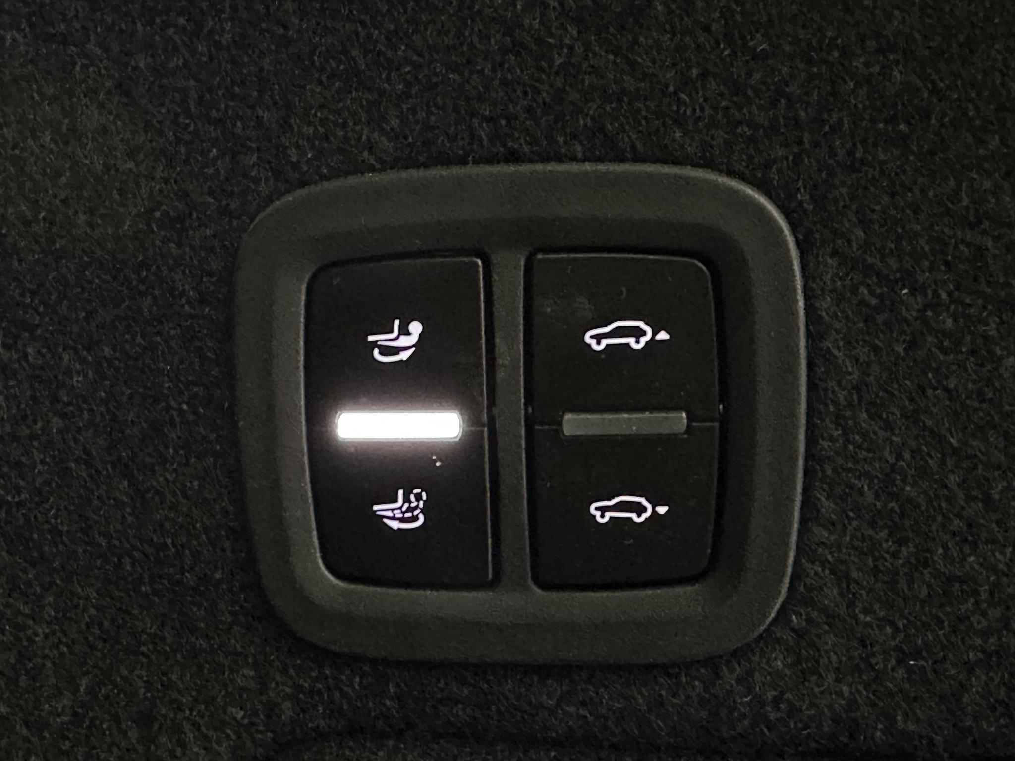 Foto van Porsche Cayenne E-hybrid