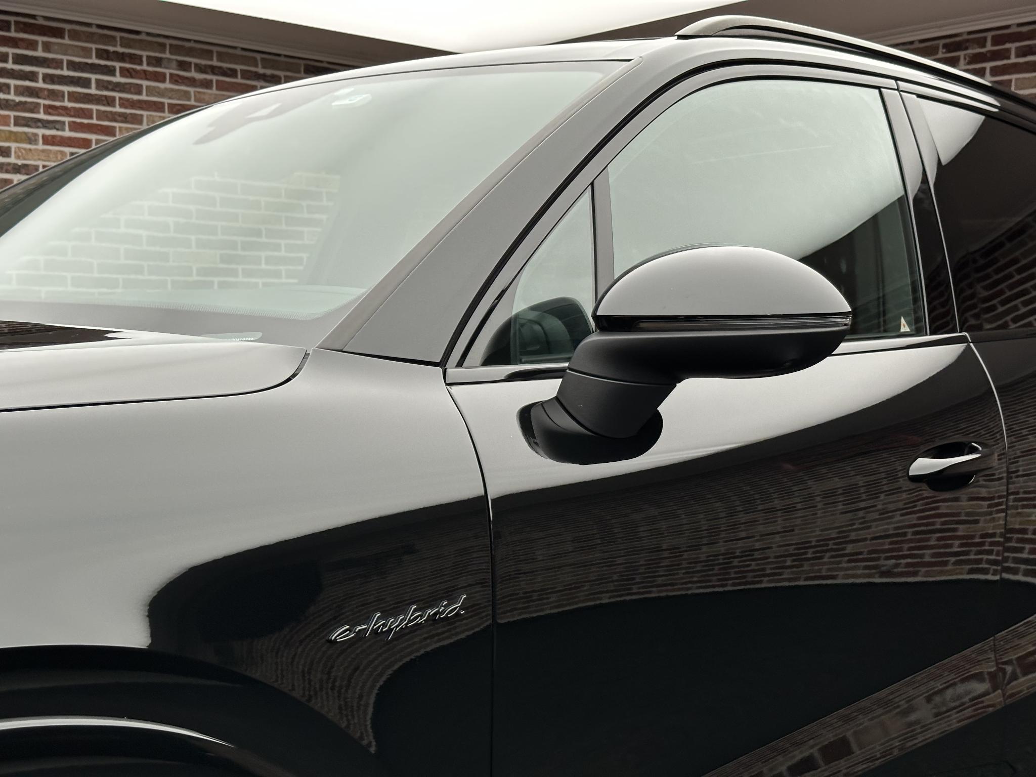 Foto van Porsche Cayenne E-hybrid