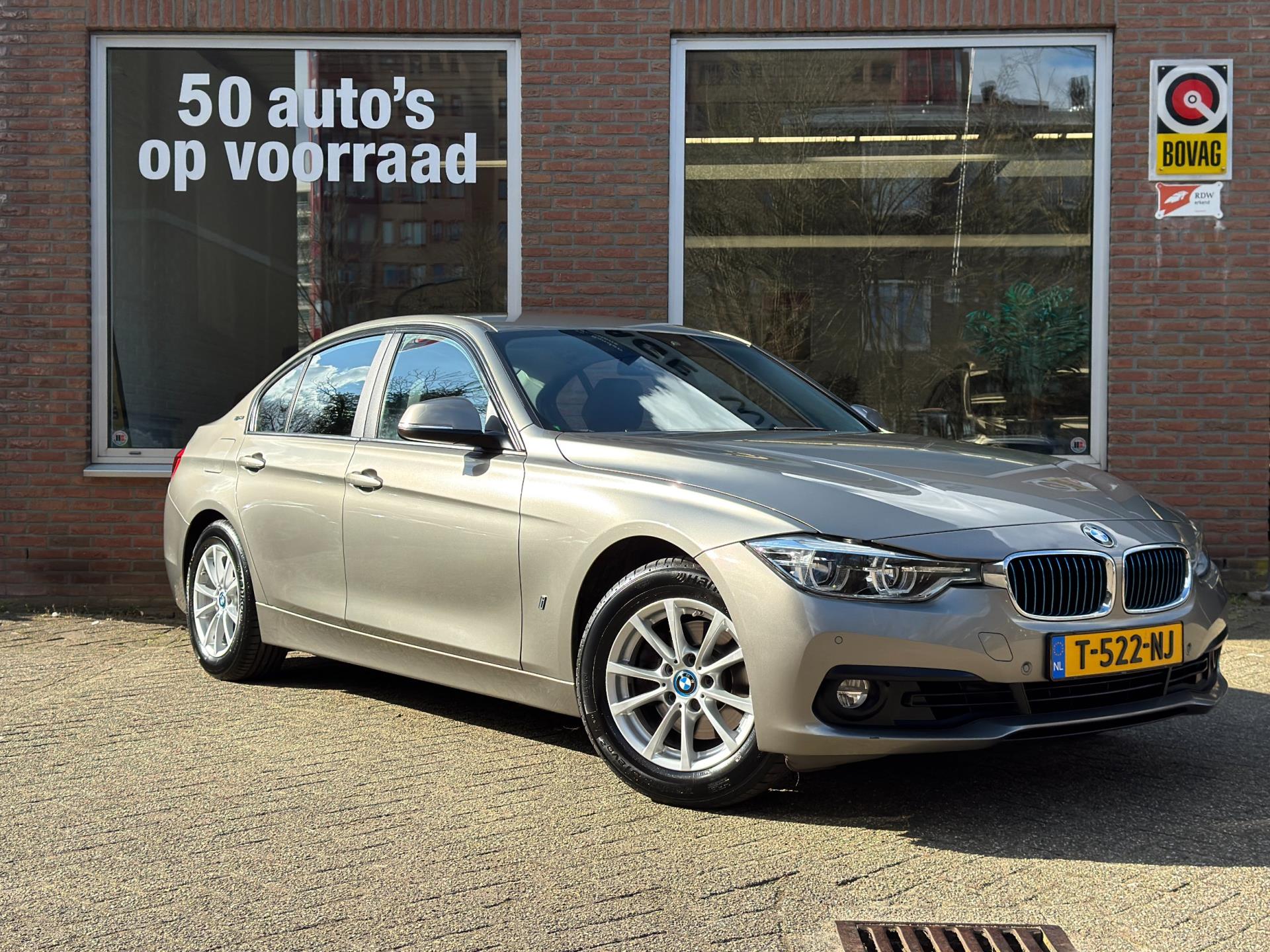 Foto van BMW 330e Iperformance