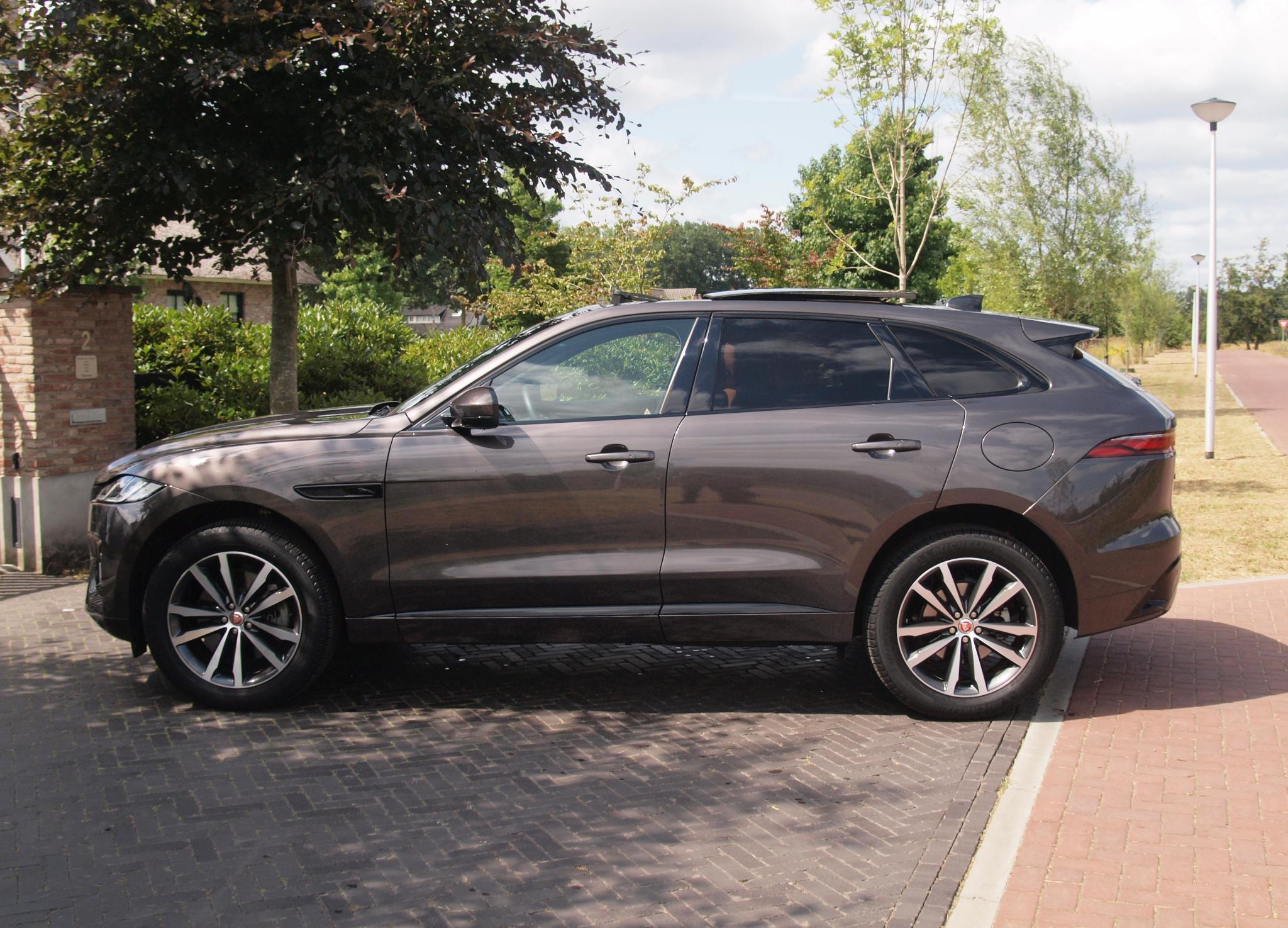Foto van Jaguar Jaguar F-pace