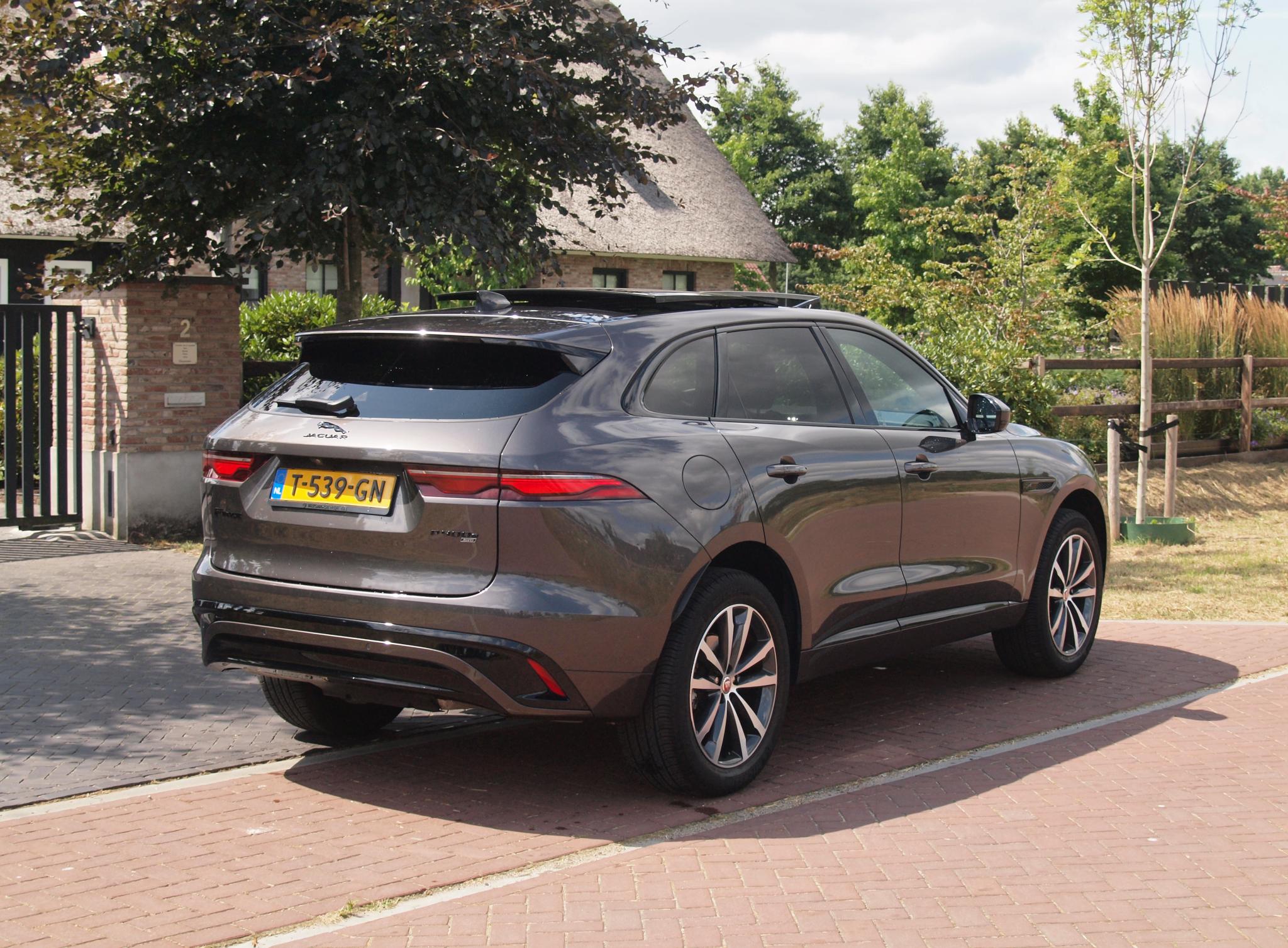 Foto van Jaguar Jaguar F-pace