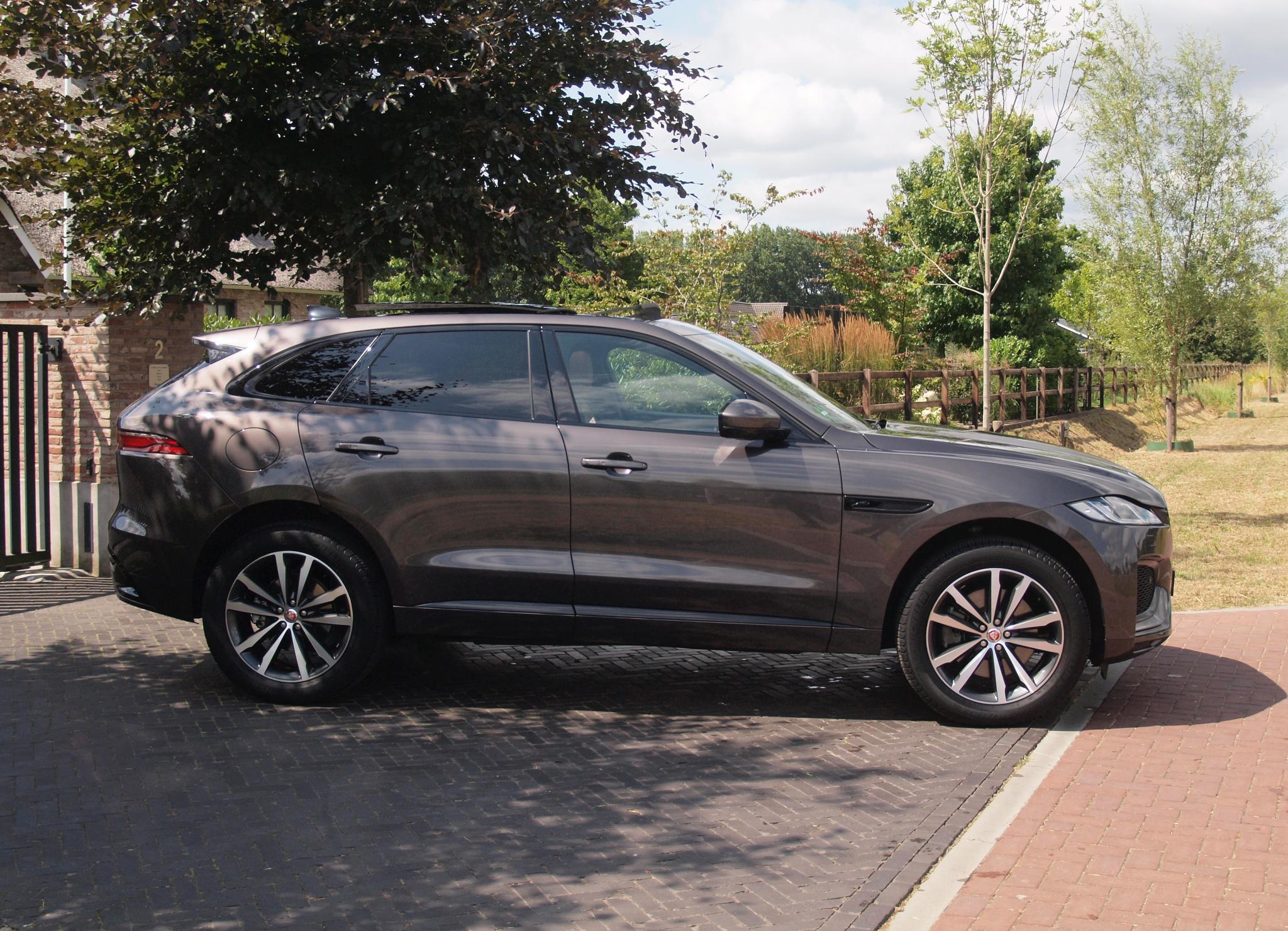 Foto van Jaguar Jaguar F-pace