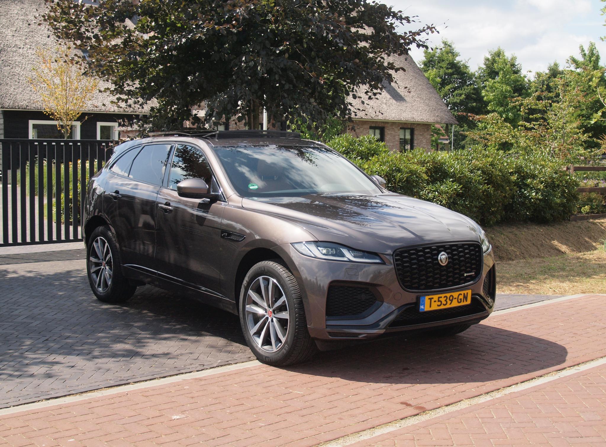 Foto van Jaguar Jaguar F-pace