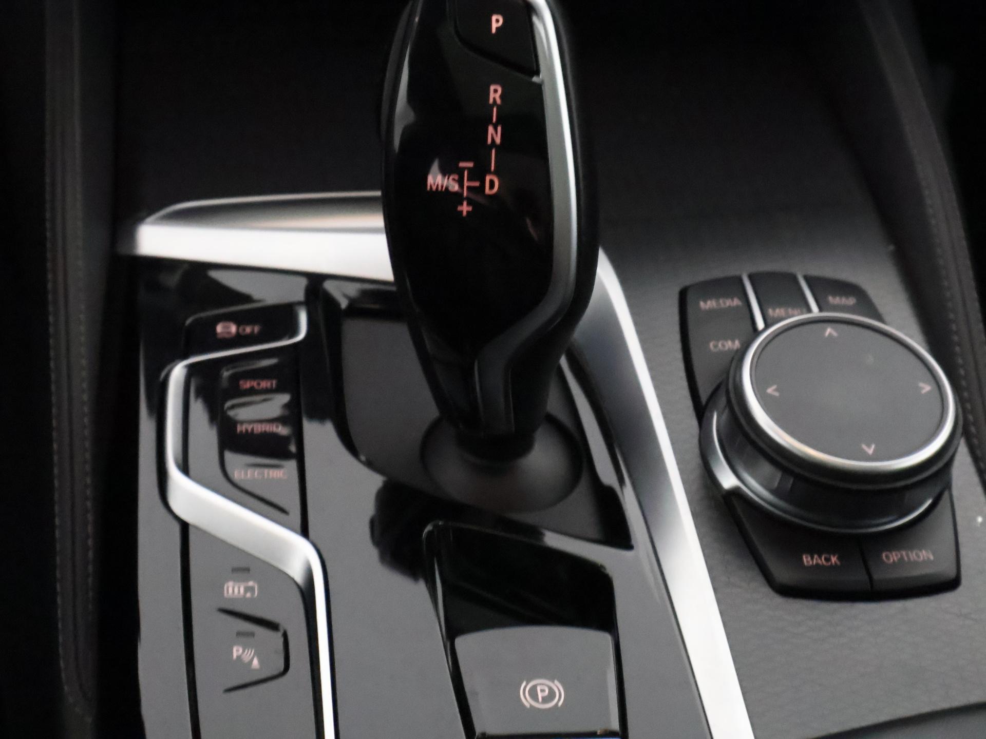 Foto van BMW 530e