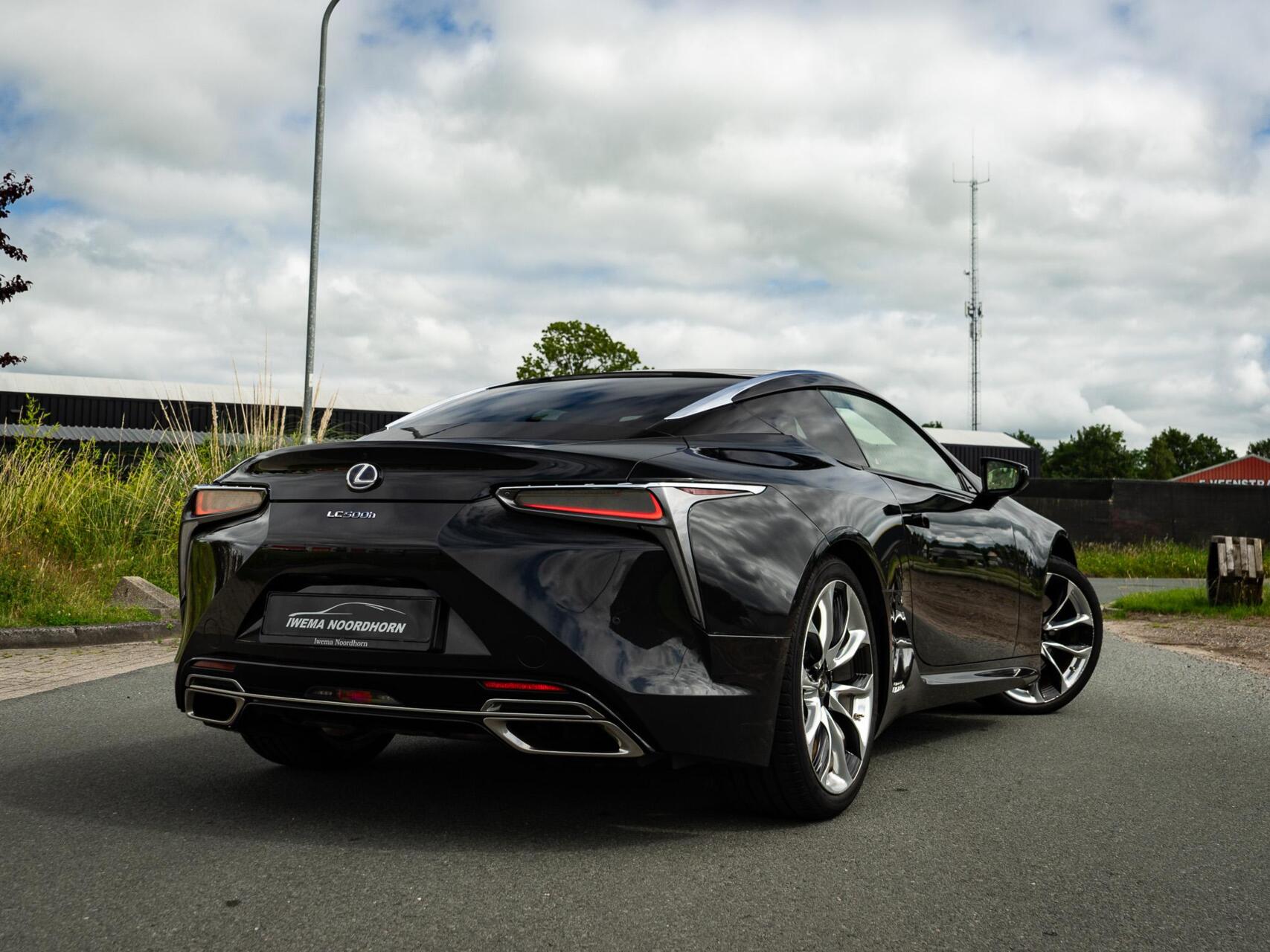 Foto van Lexus Lexus Lc500h
