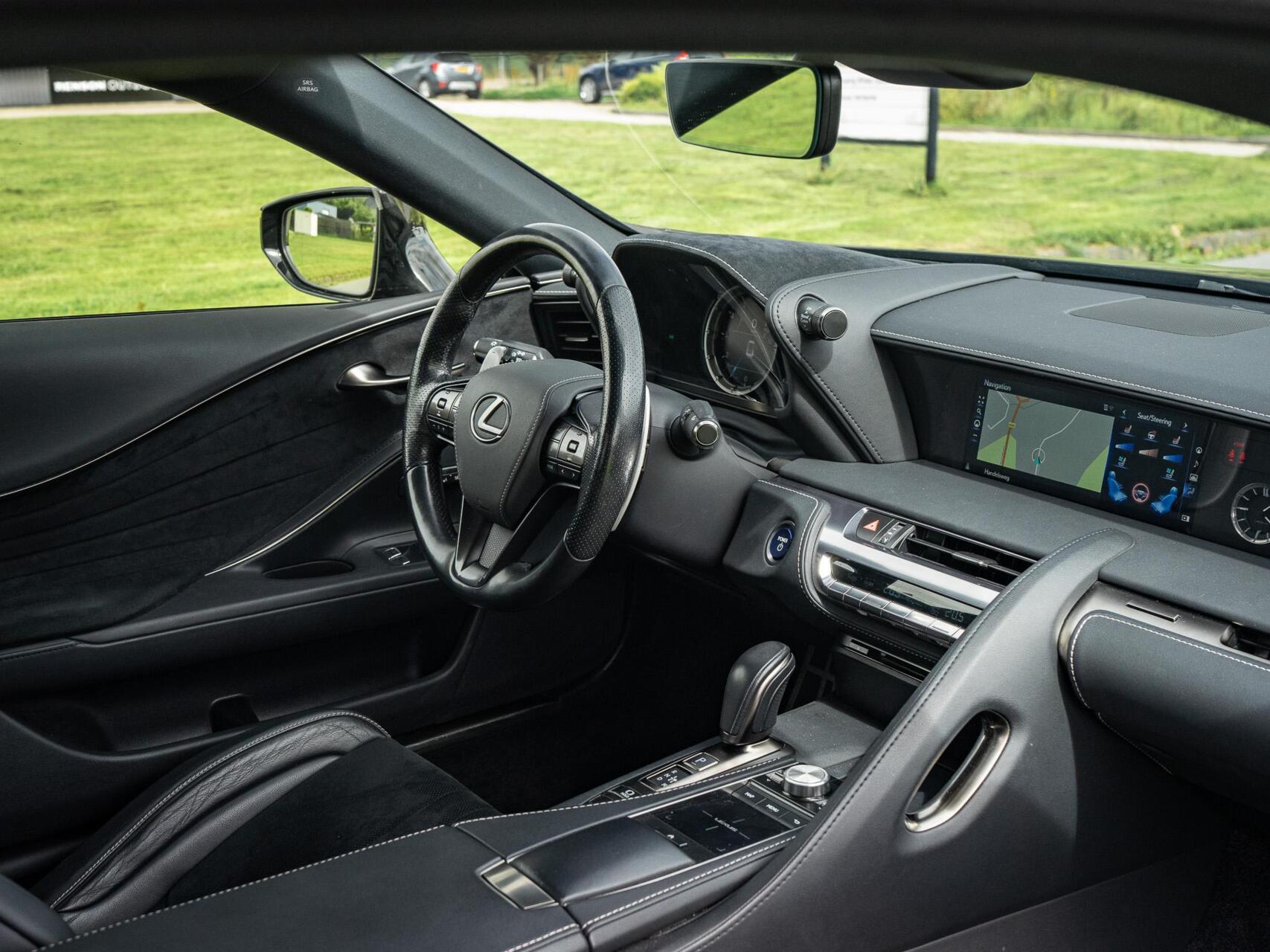 Foto van Lexus Lexus Lc500h