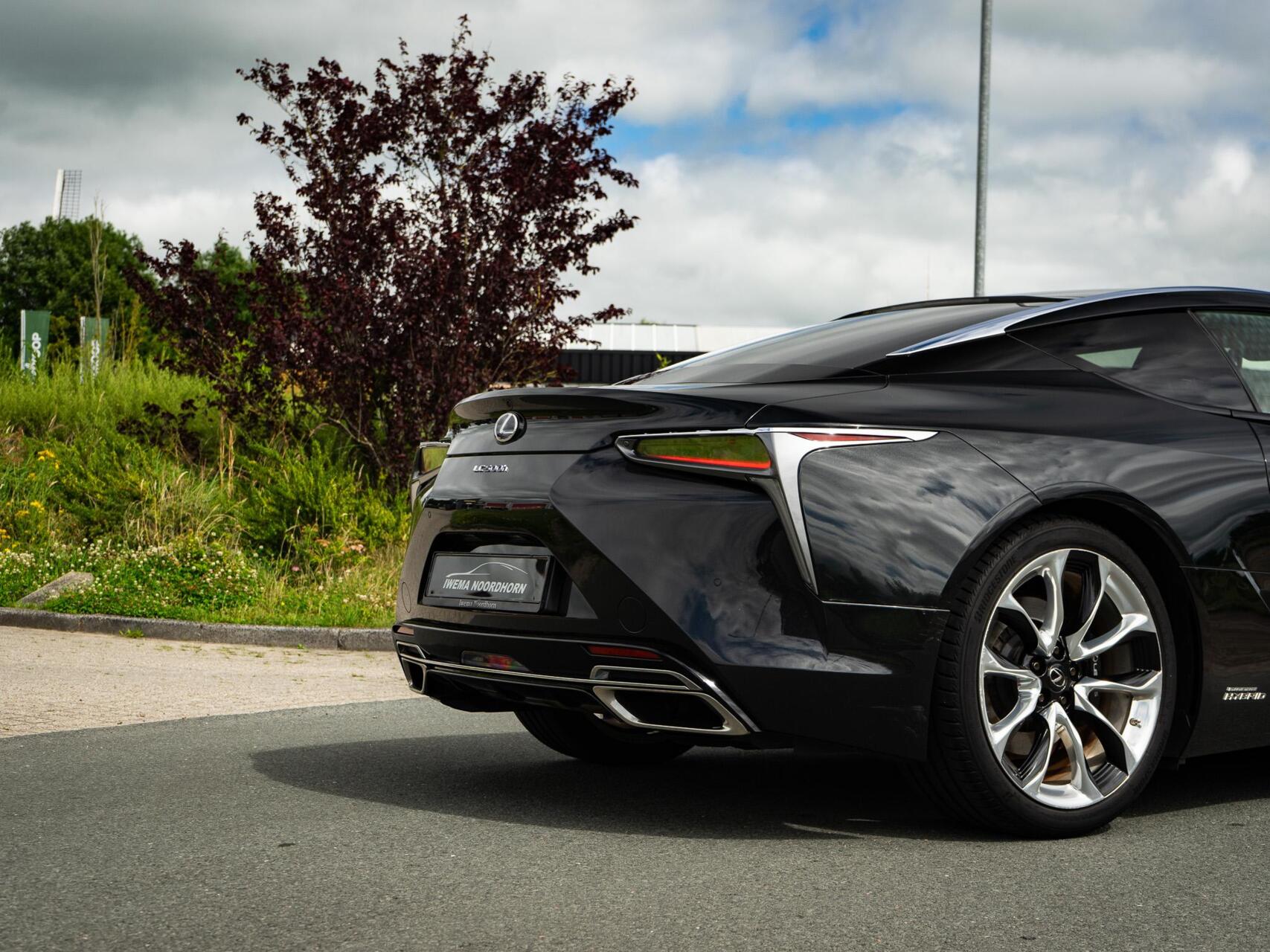 Foto van Lexus Lexus Lc500h