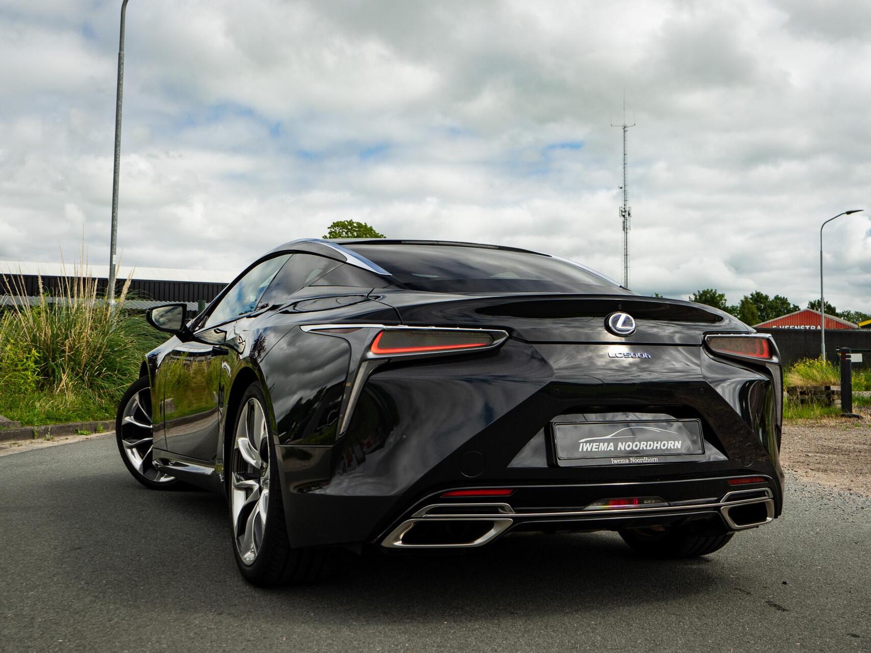 Foto van Lexus Lexus Lc500h
