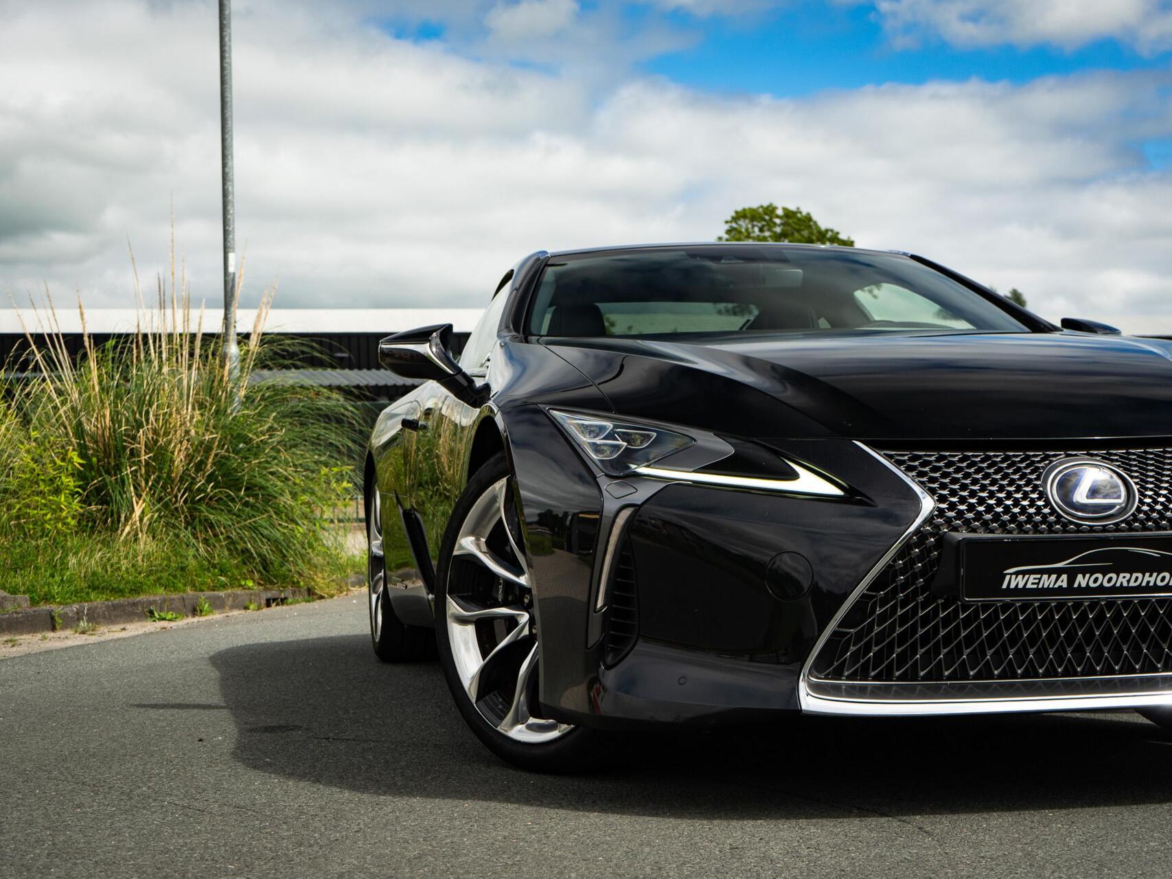 Foto van Lexus Lexus Lc500h