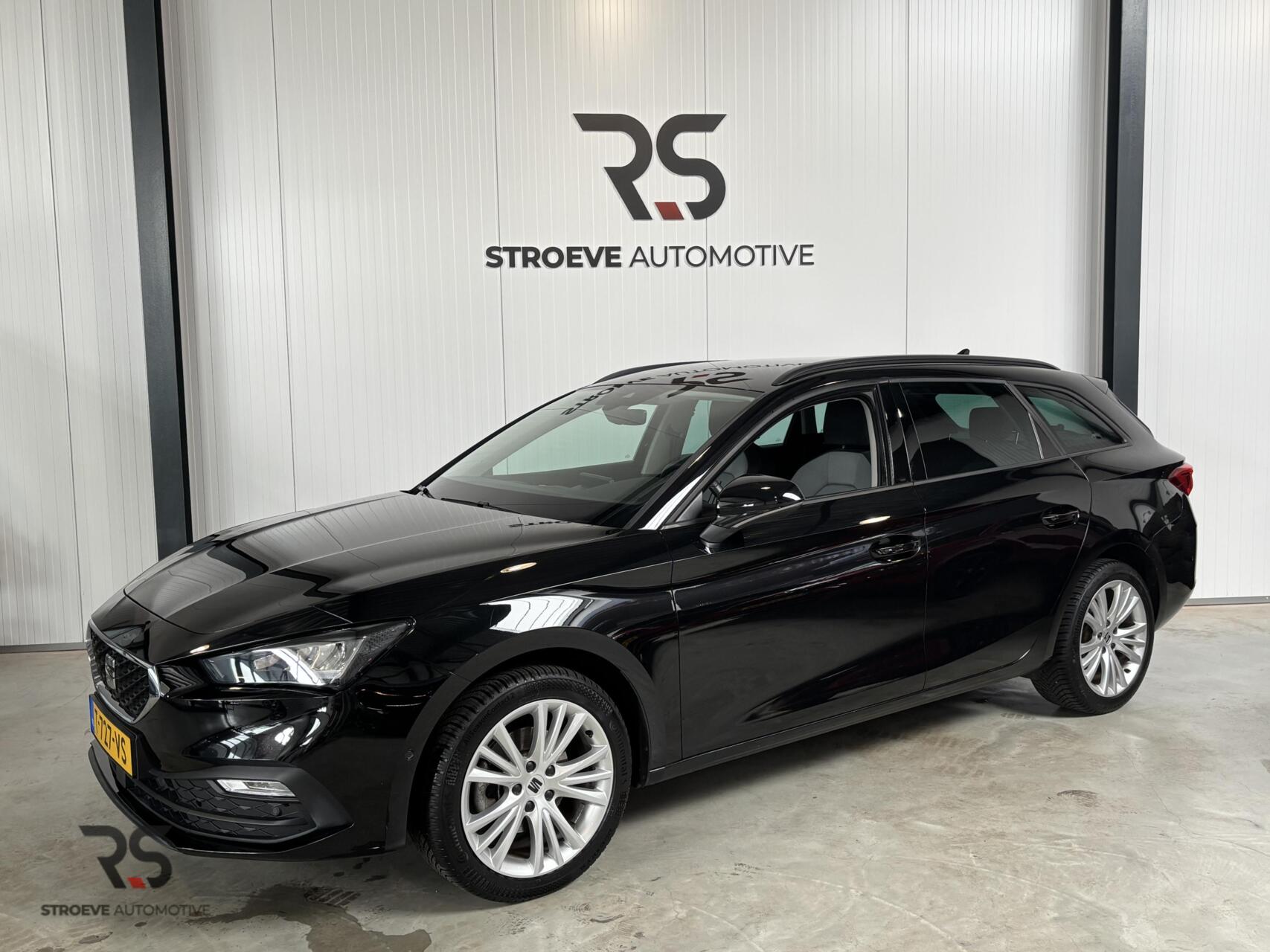 Seat Seat Leon SP DSG Style Buss Intense | Navi | Virtual | ACC | Camera | PDC | LED | Keyless | CarPlay | Org NL | 2023 - voorkant