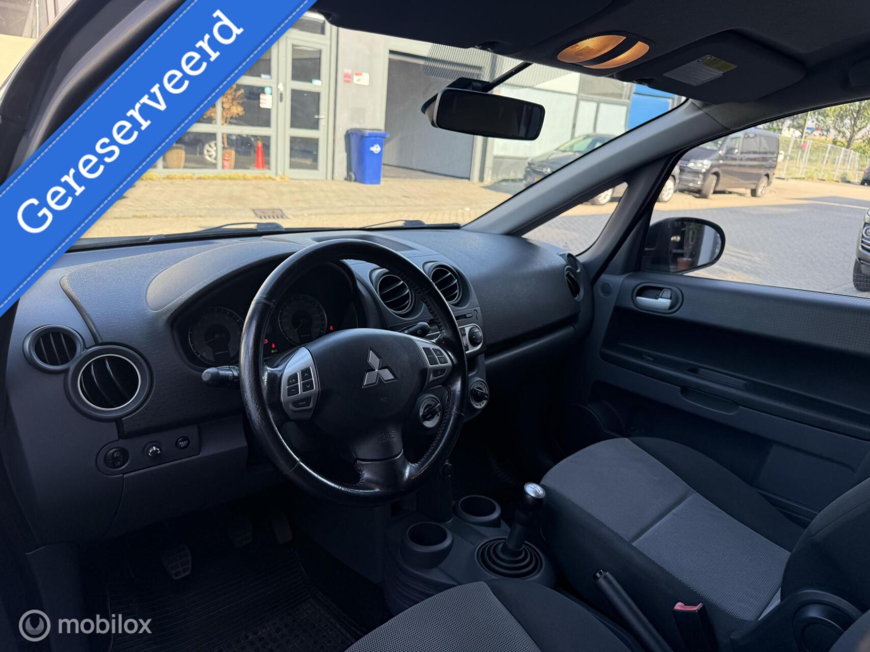 Foto van Mitsubishi Mitsubishi Colt