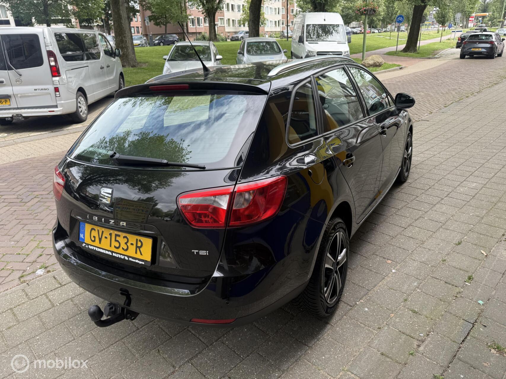 Foto van Seat Ibiza ST