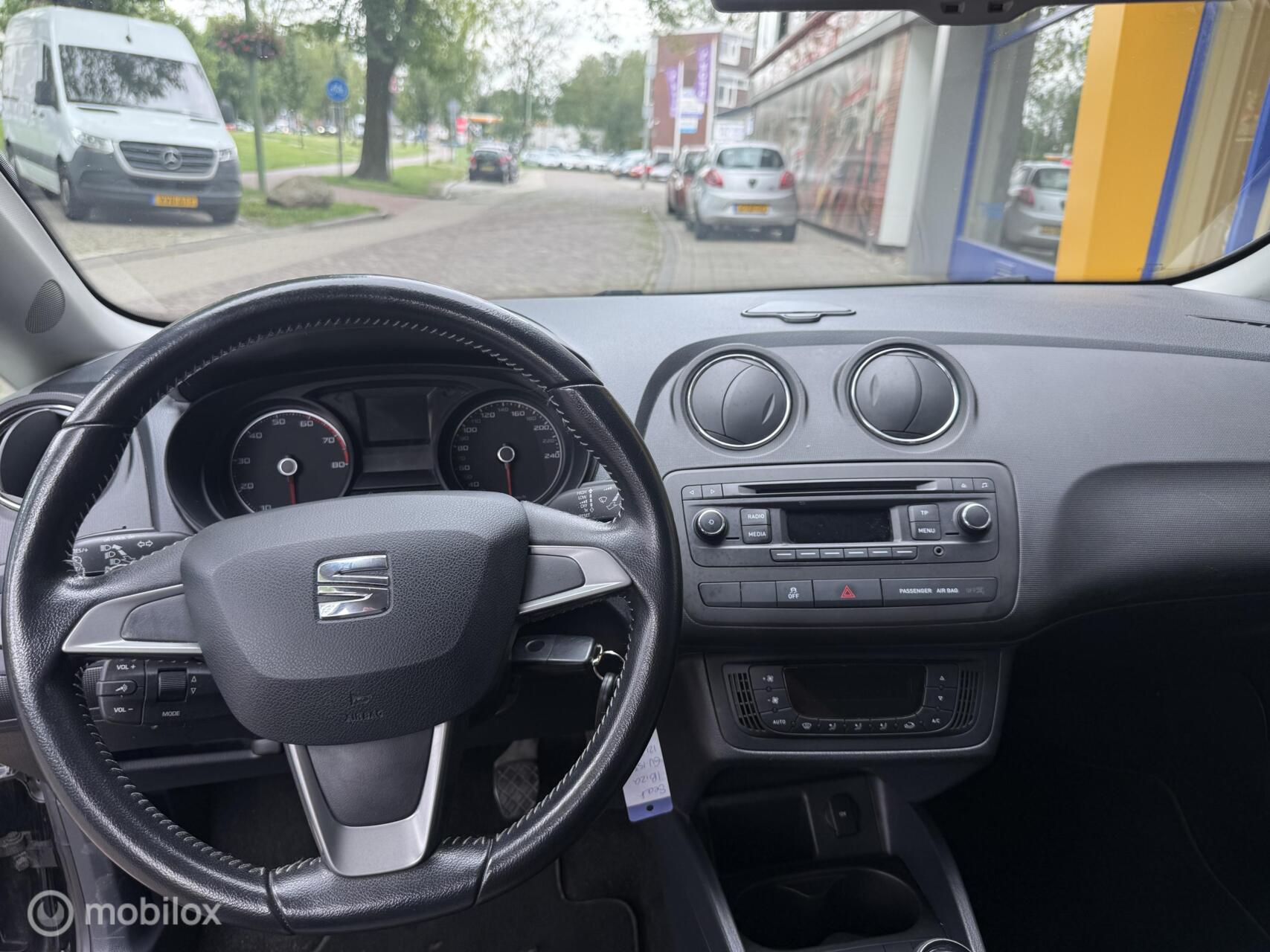 Foto van Seat Ibiza ST