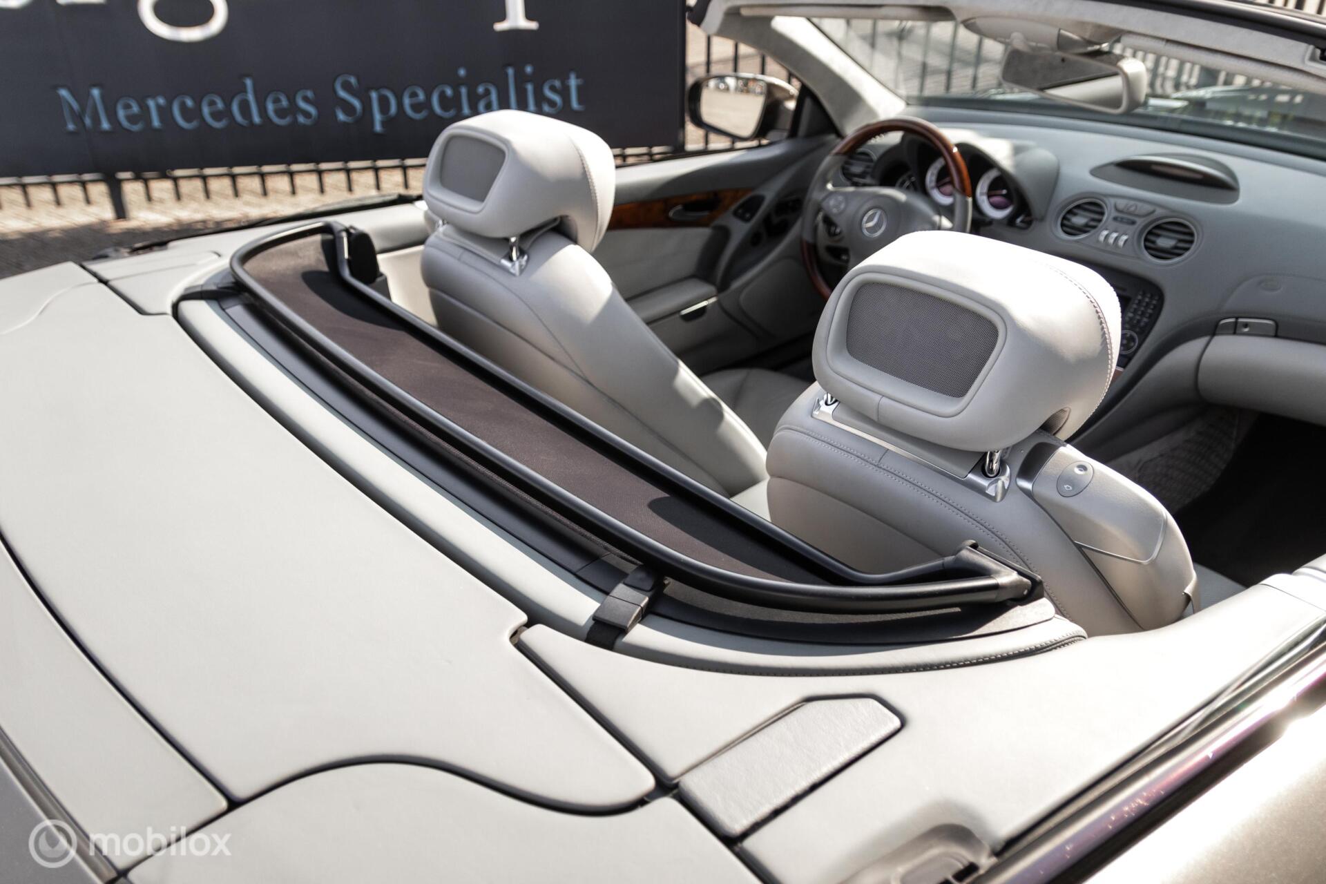 Foto van Mercedes-Benz SL 350