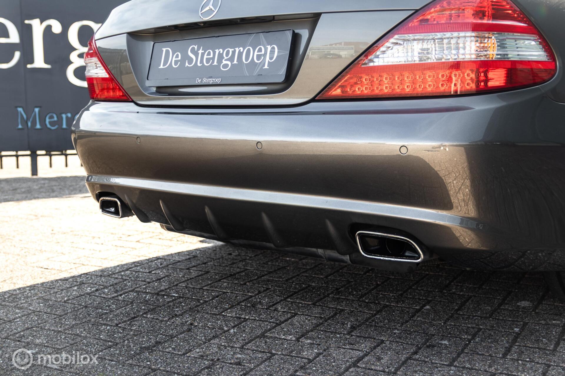 Foto van Mercedes-Benz SL 350