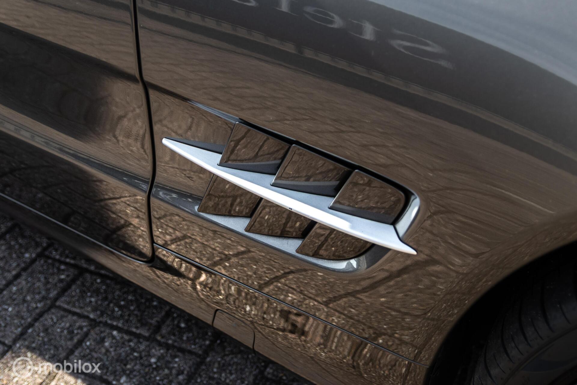 Foto van Mercedes-Benz SL 350