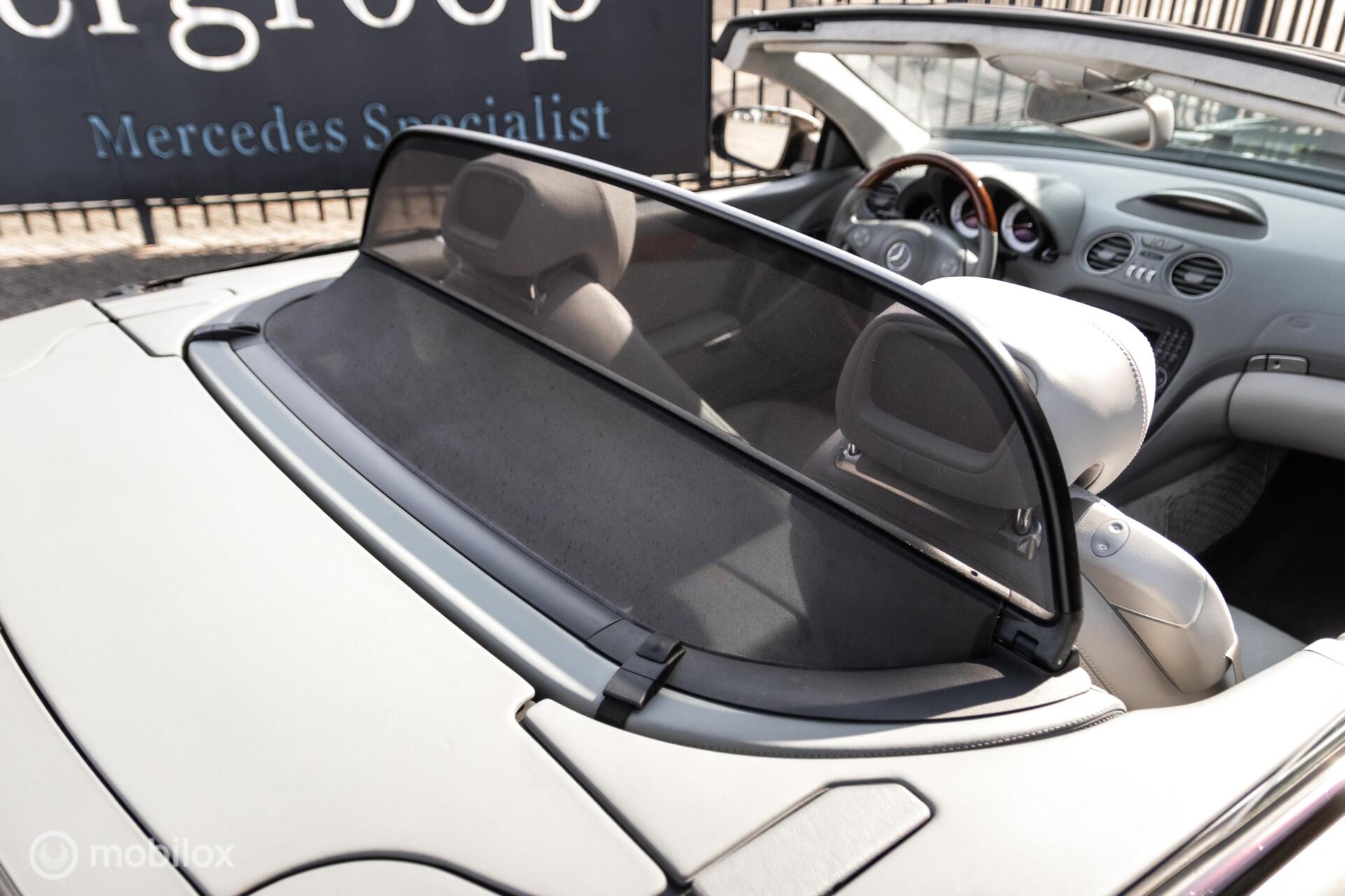 Foto van Mercedes-Benz SL 350