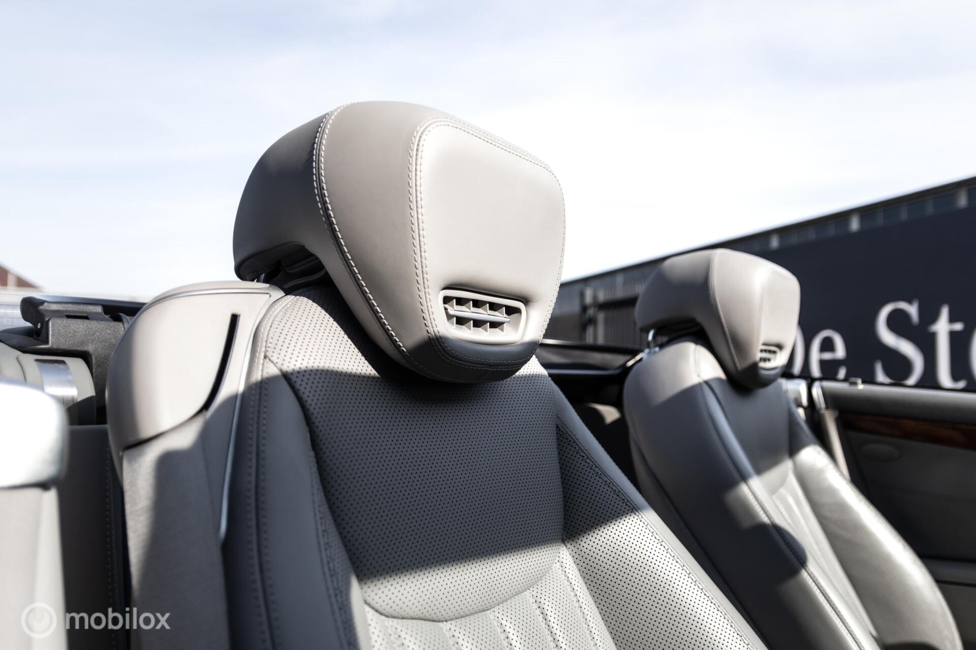 Foto van Mercedes-Benz SL 350