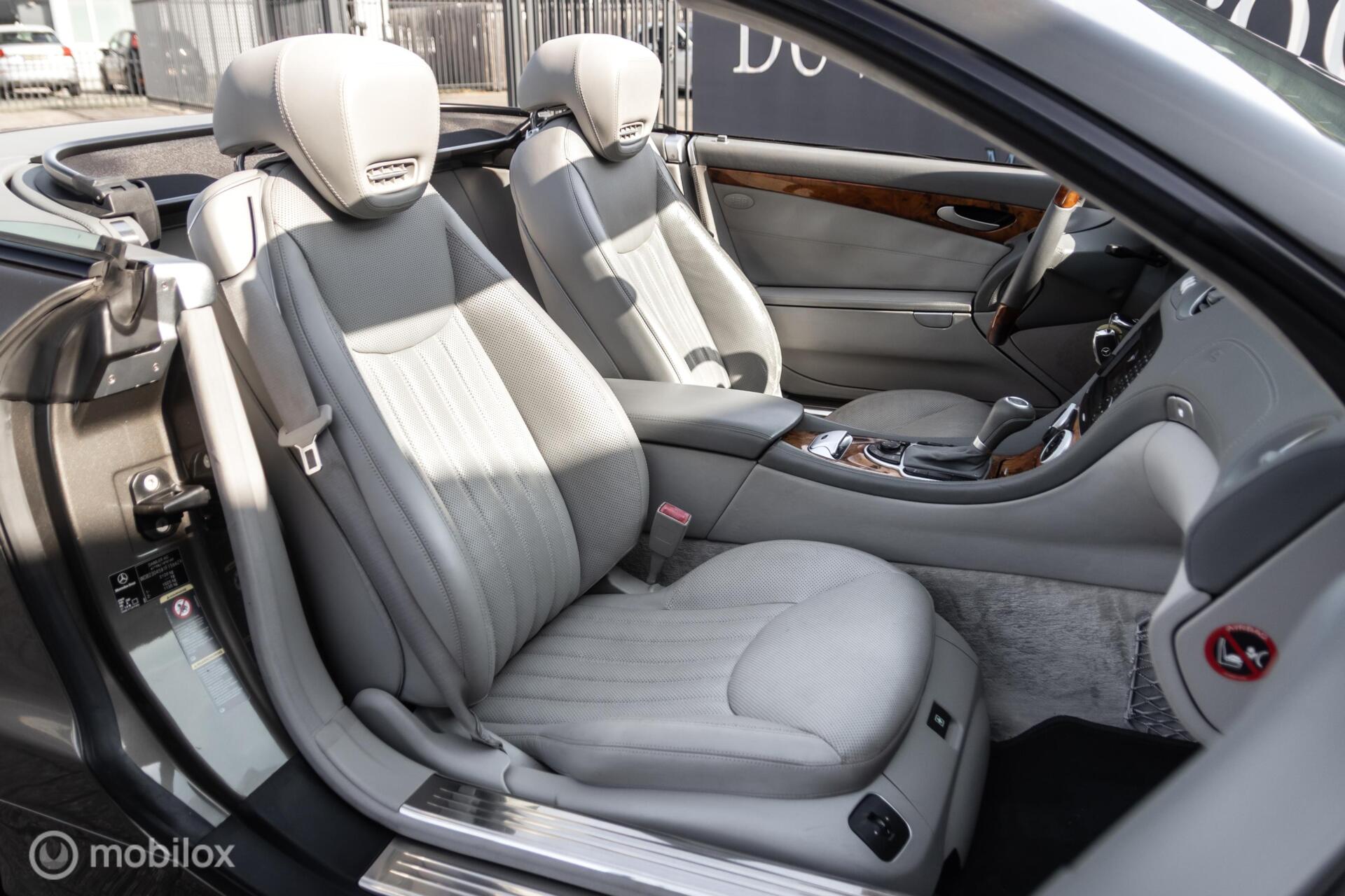 Foto van Mercedes-Benz SL 350