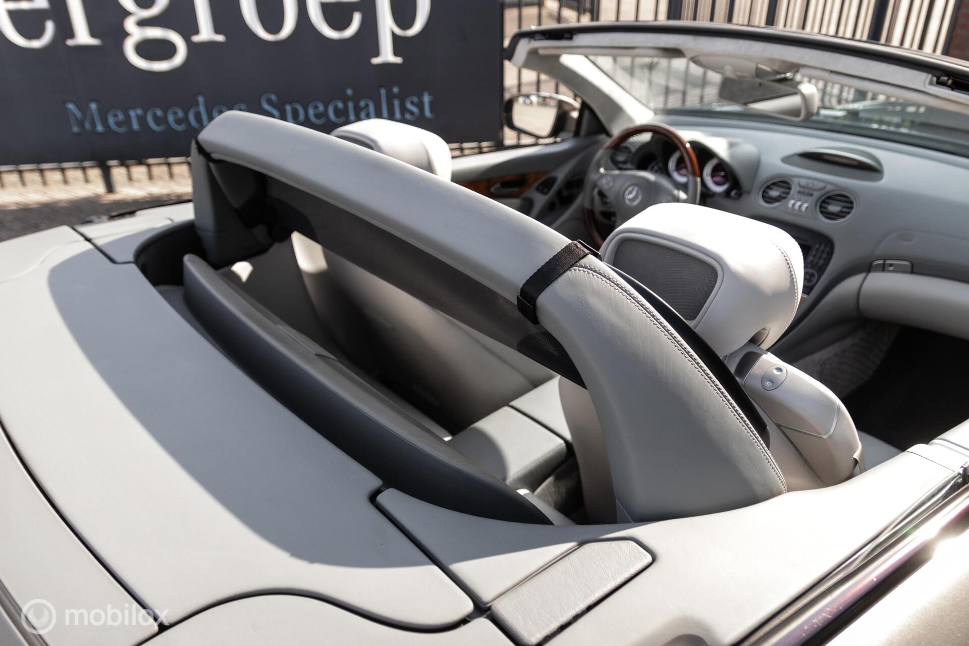 Foto van Mercedes-Benz SL 350