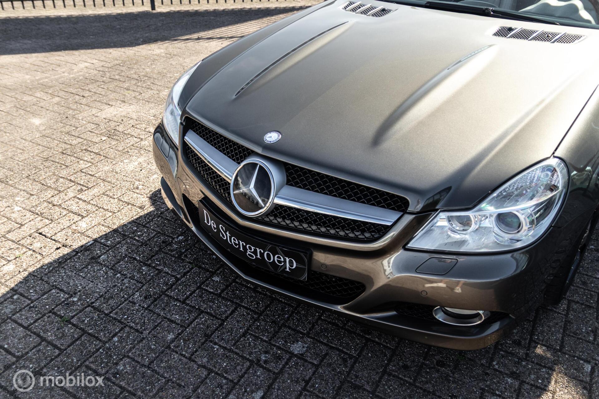 Foto van Mercedes-Benz SL 350