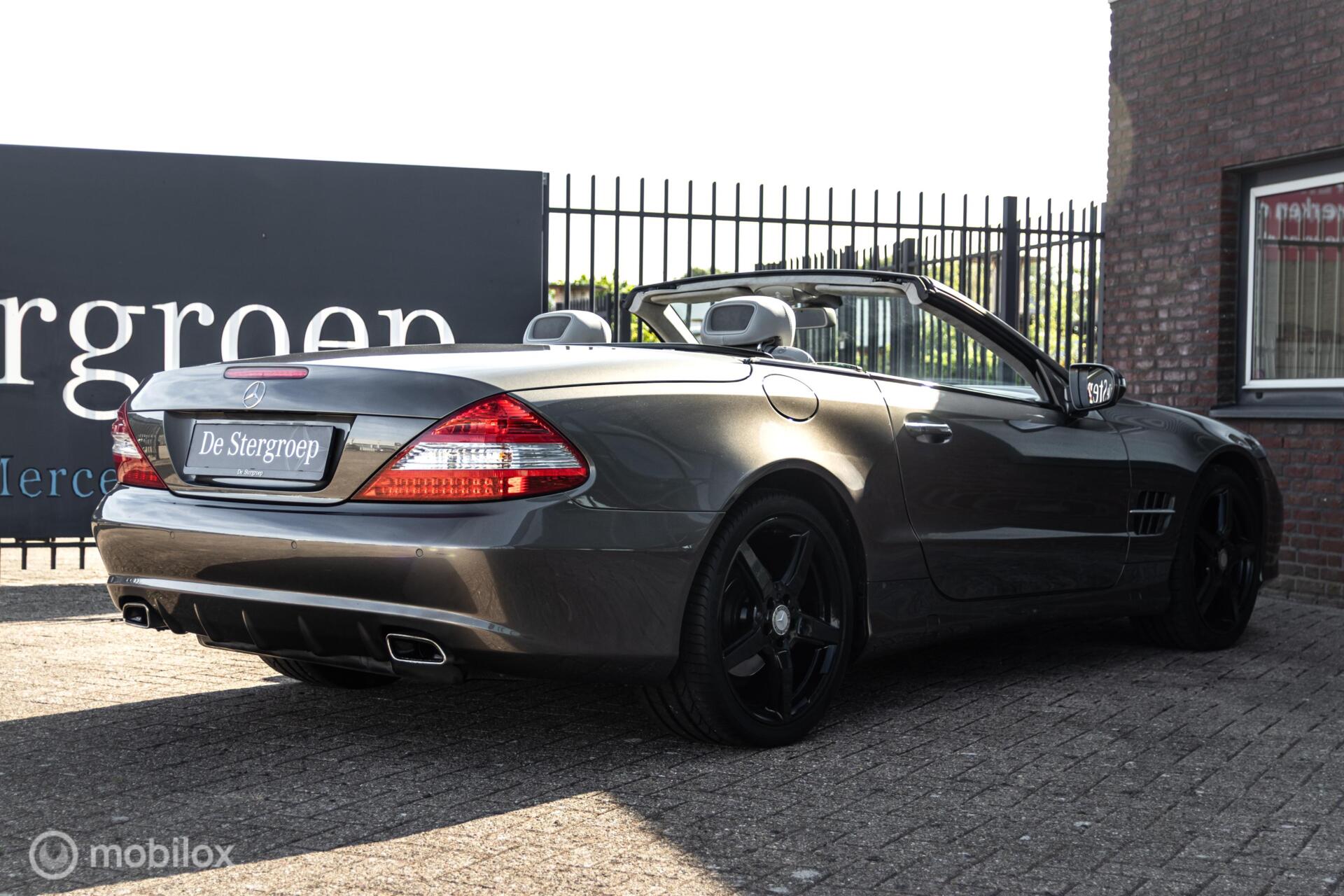 Foto van Mercedes-Benz SL 350