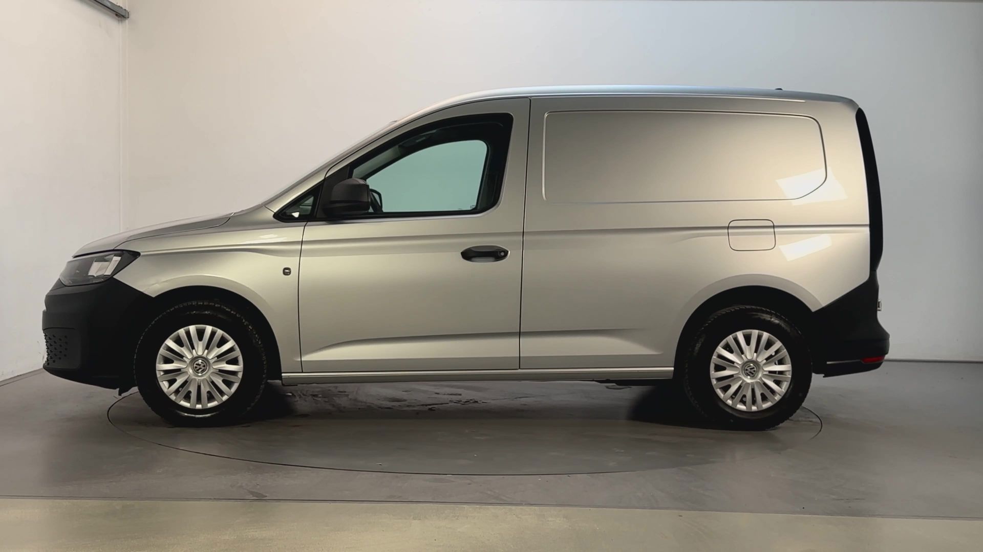 Foto van Volkswagen Caddy Modified Partition Wall