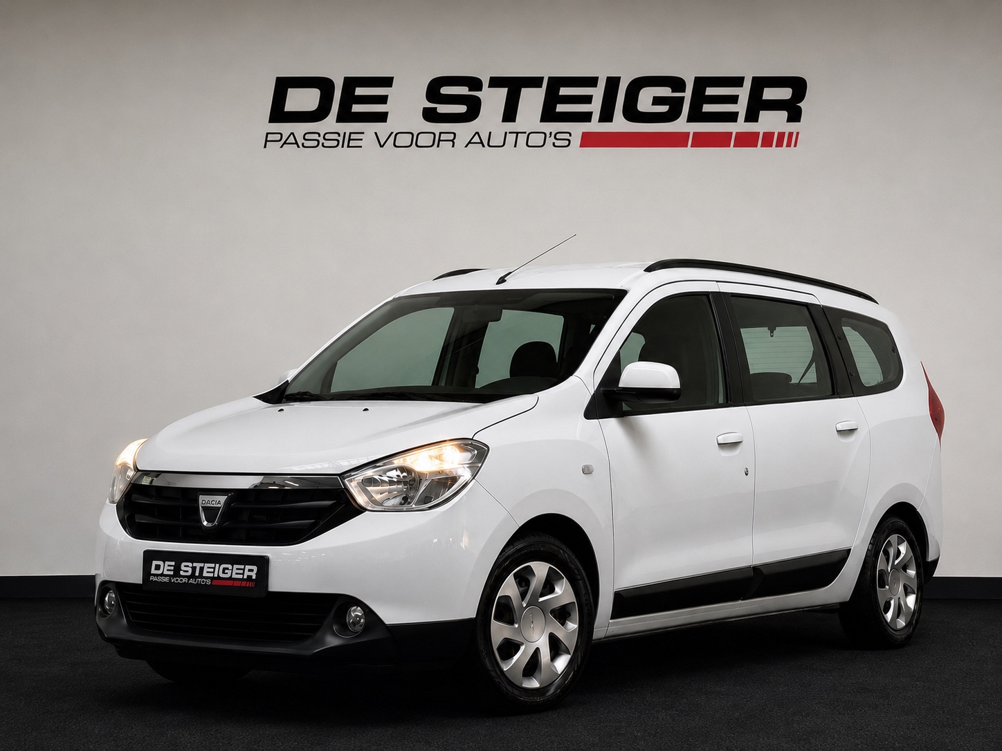 Foto van Dacia Lodgy