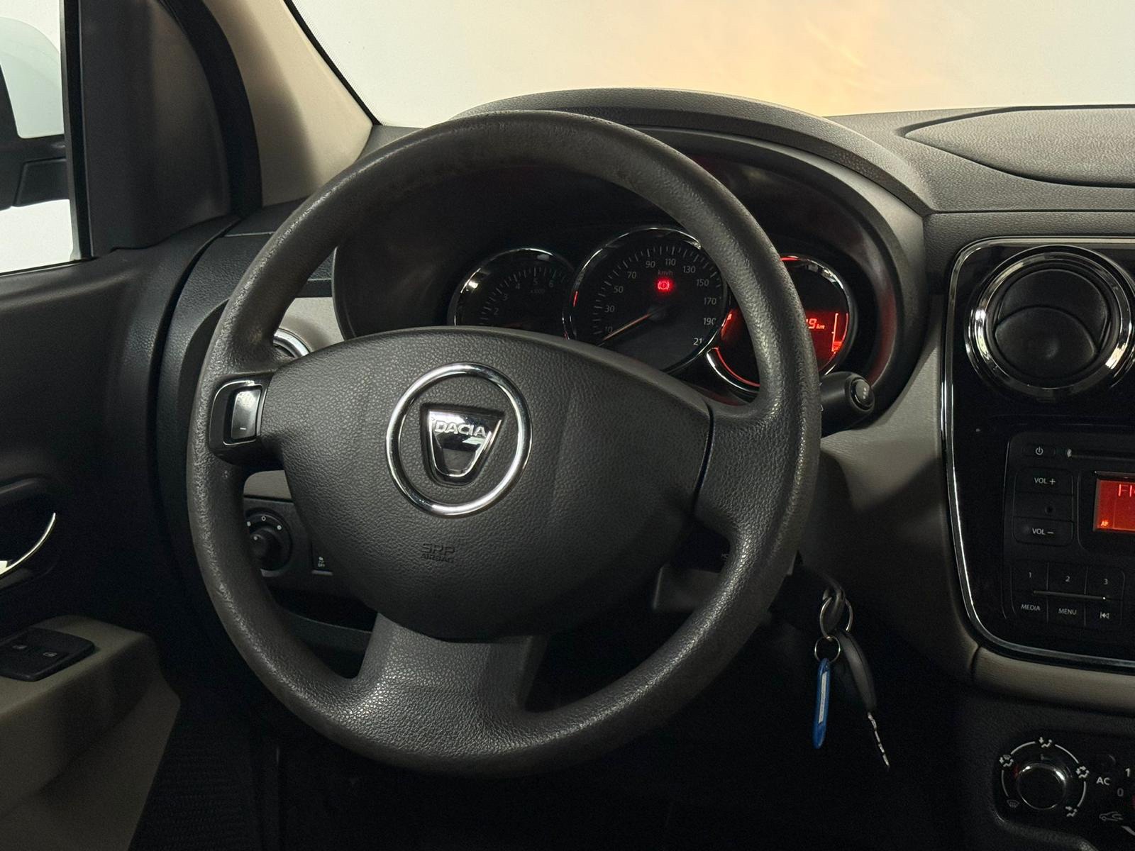 Foto van Dacia Lodgy