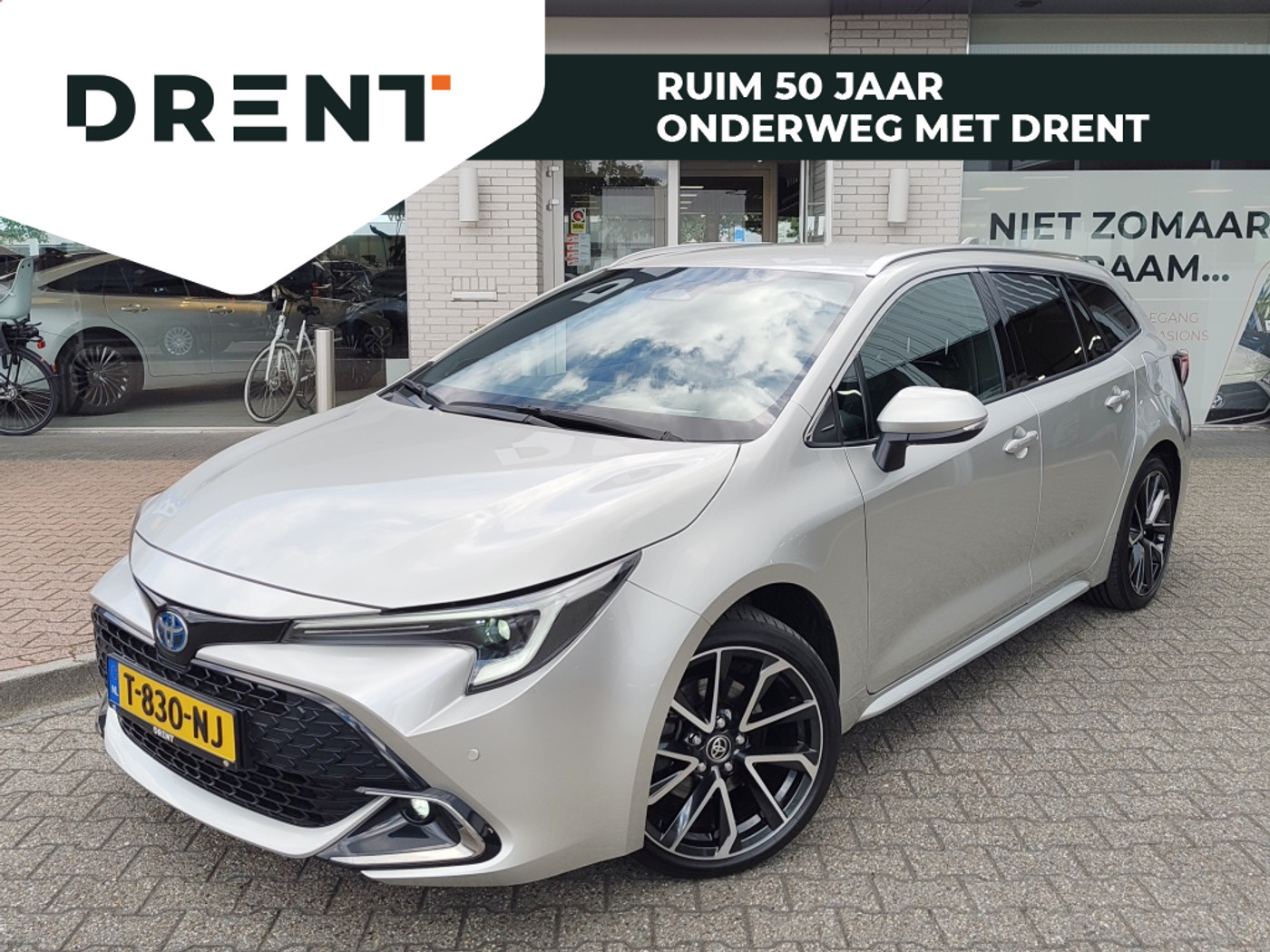 Toyota Toyota Corolla Hybrid 200 Executive | JBL | Head-Up Display | Sensoren v/a 2023 - voorkant