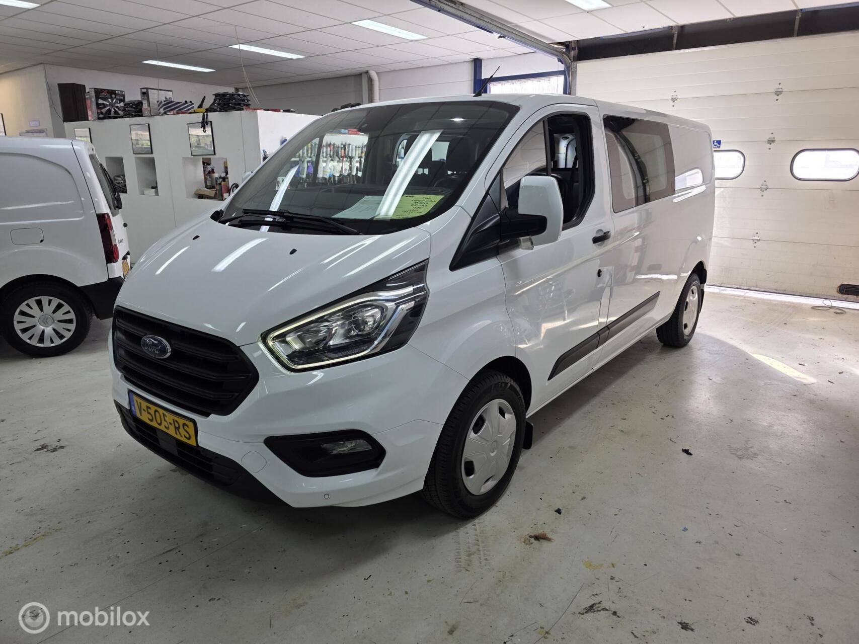 Ford Transit Custom Dubbel Cabine 2.0 TDCI L2H1 Airco Cruise 2018 - voorkant