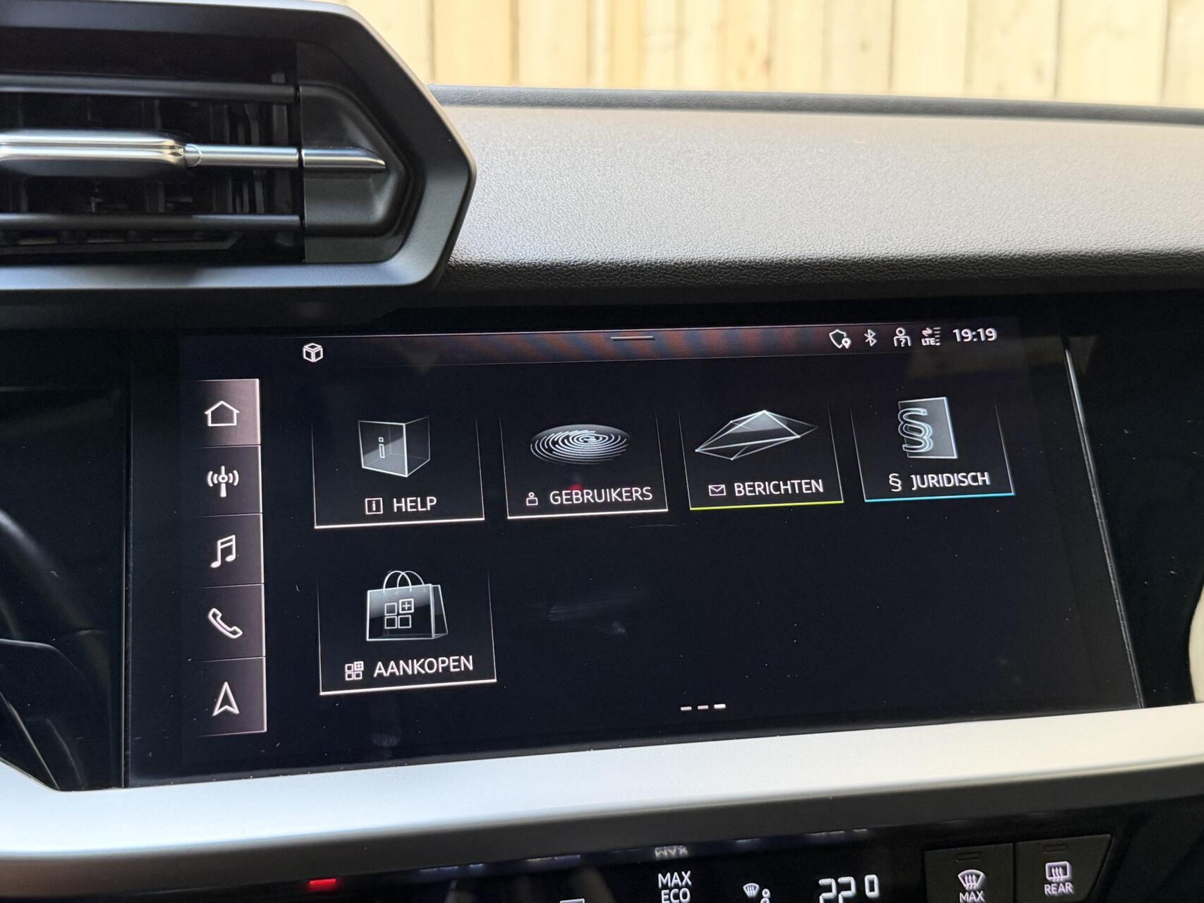 Foto van Audi A3 Limousine