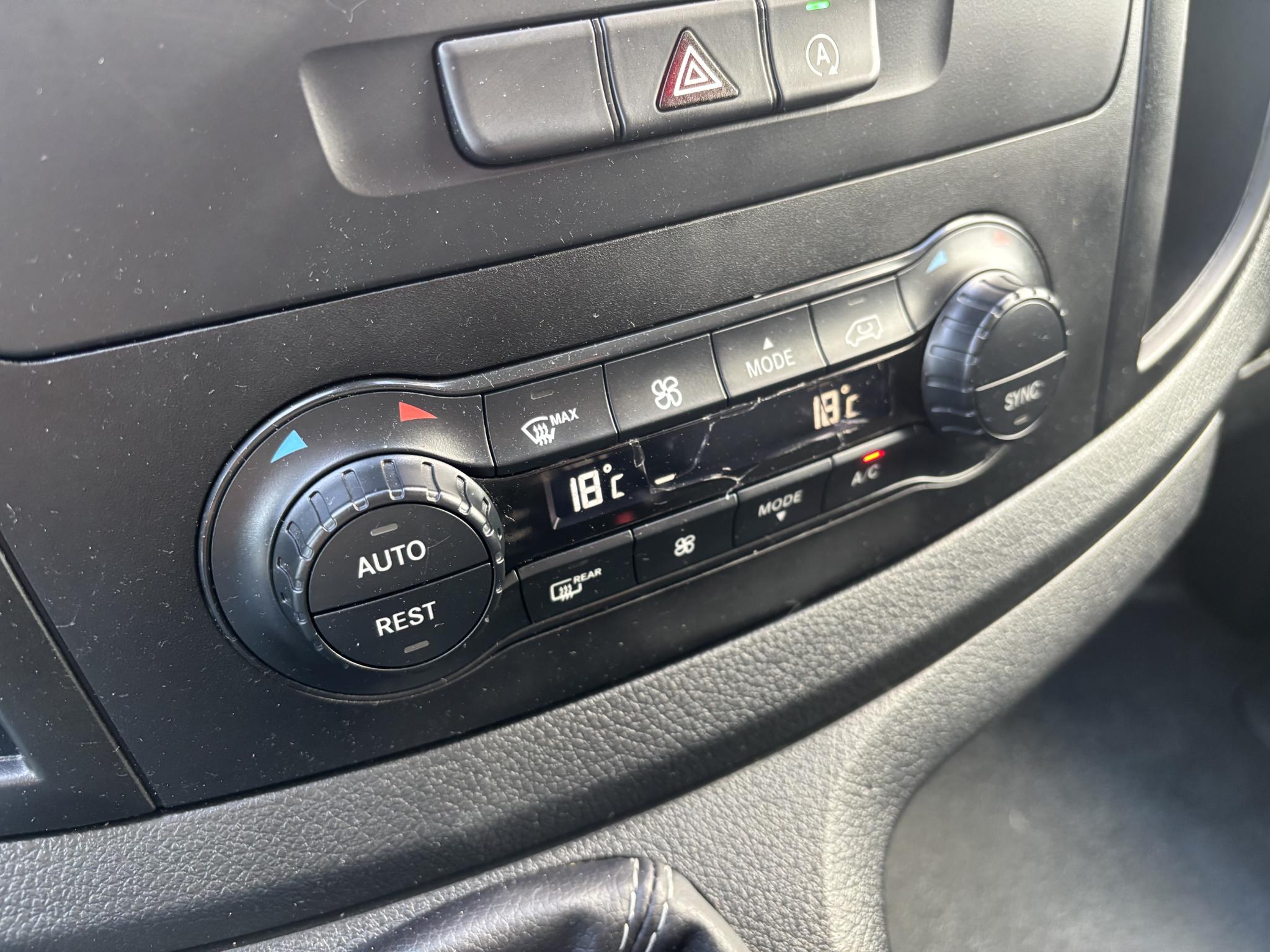 Foto van Mercedes-Benz Vito