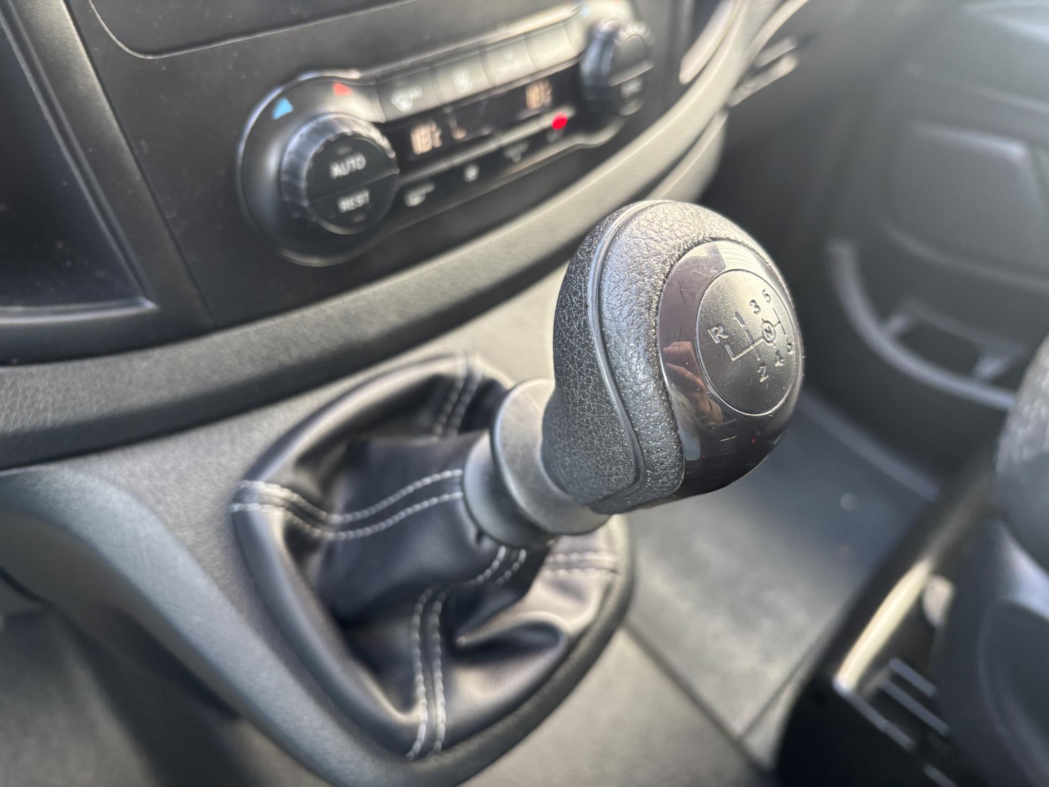 Foto van Mercedes-Benz Vito