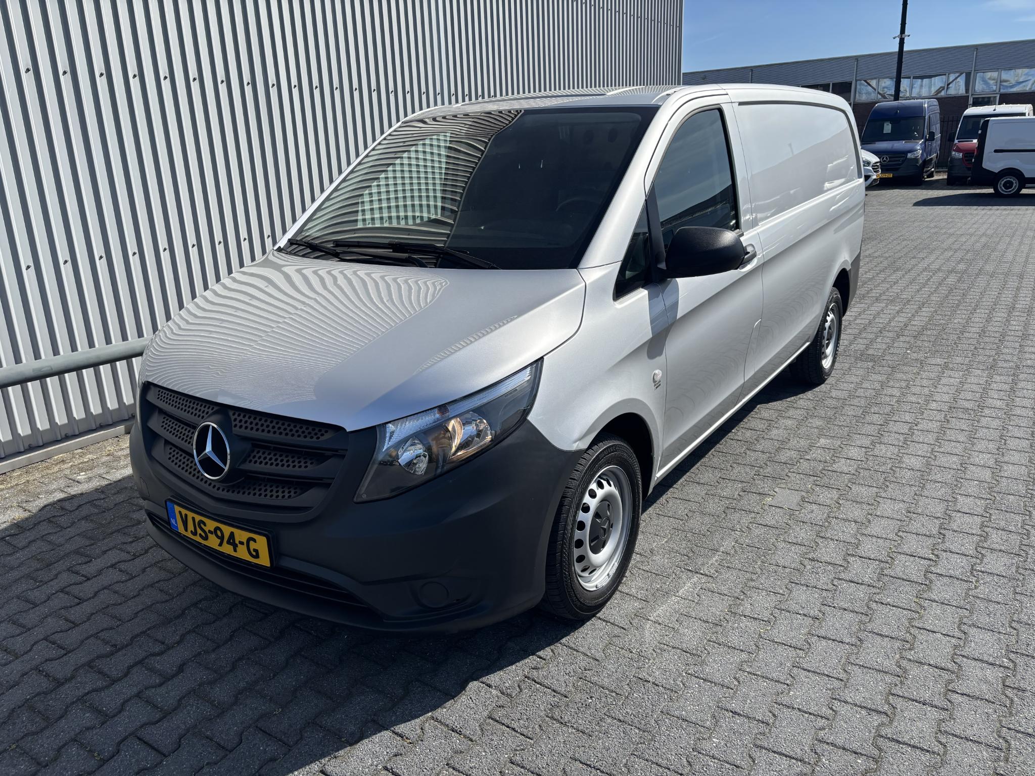 Foto van Mercedes-Benz Vito