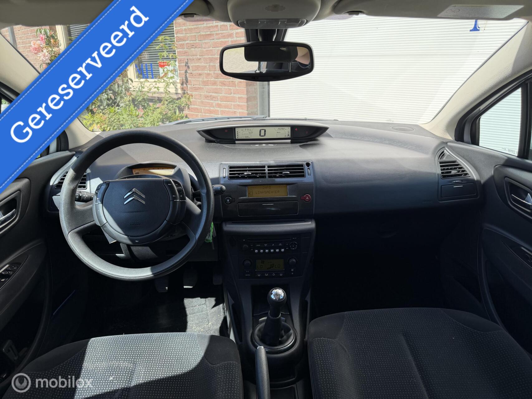 Foto van Citroen C4