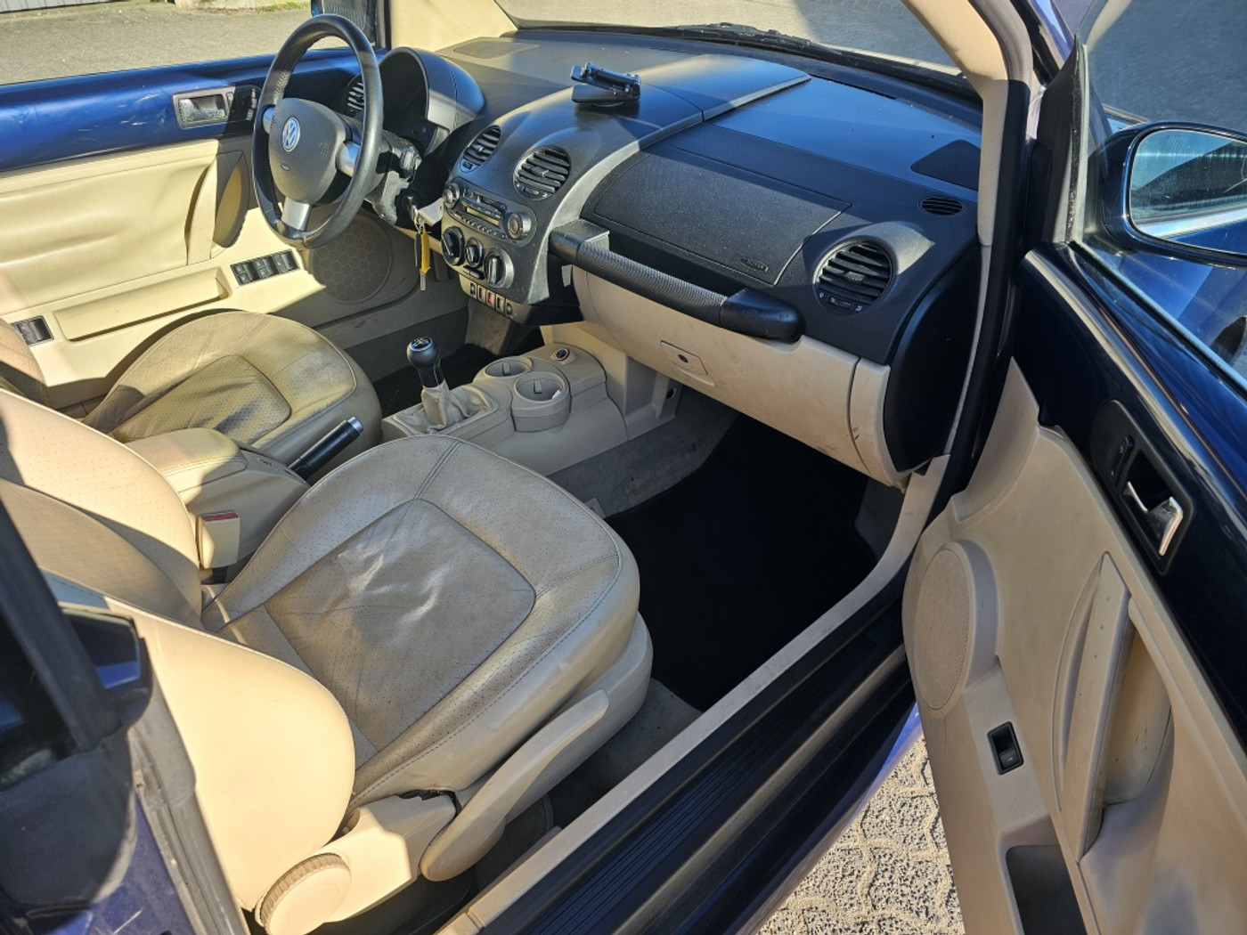 Foto van Volkswagen New Beetle Cabriolet