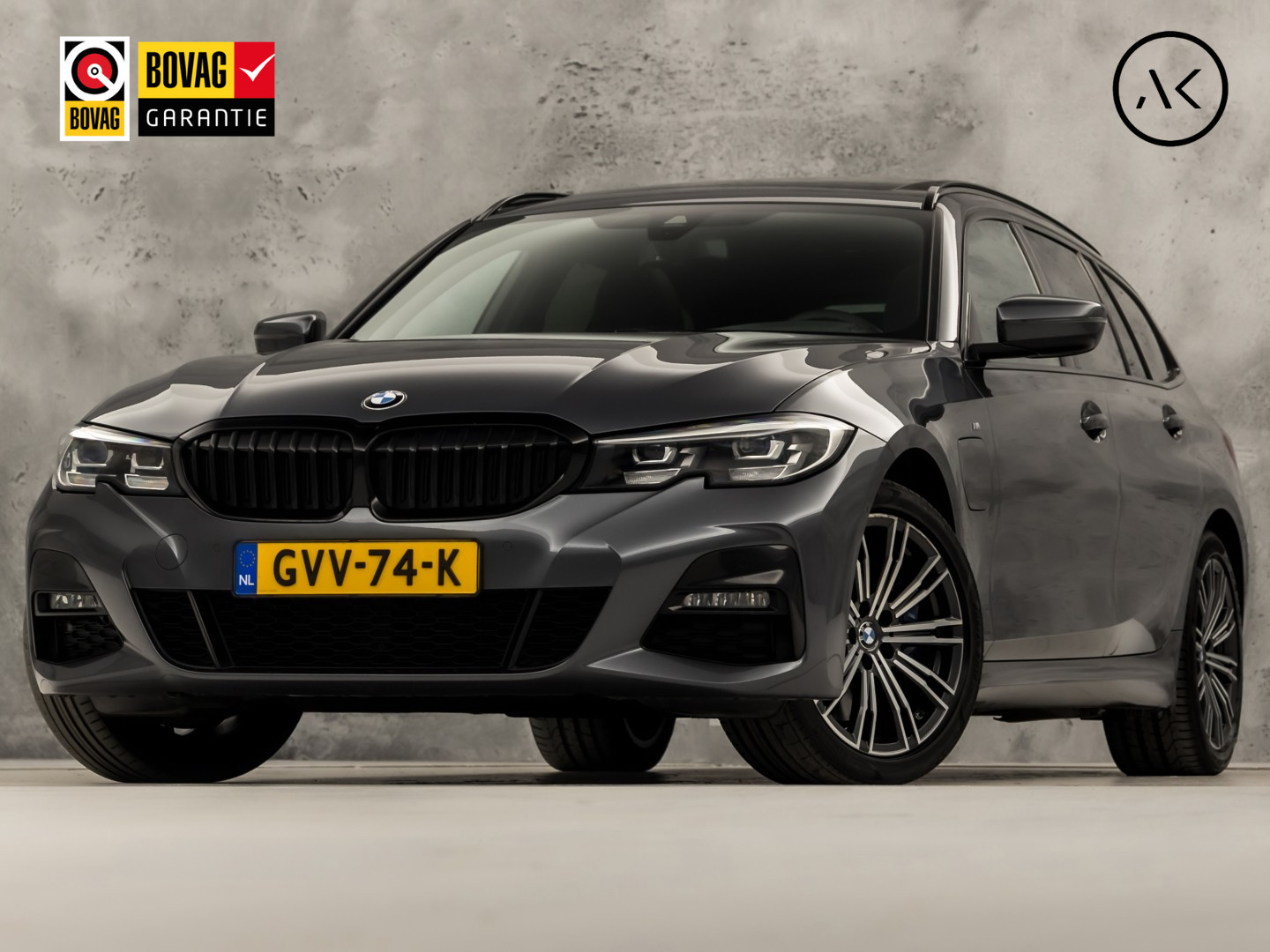 BMW 330e 330e M Sport High Executive 2020 - voorkant