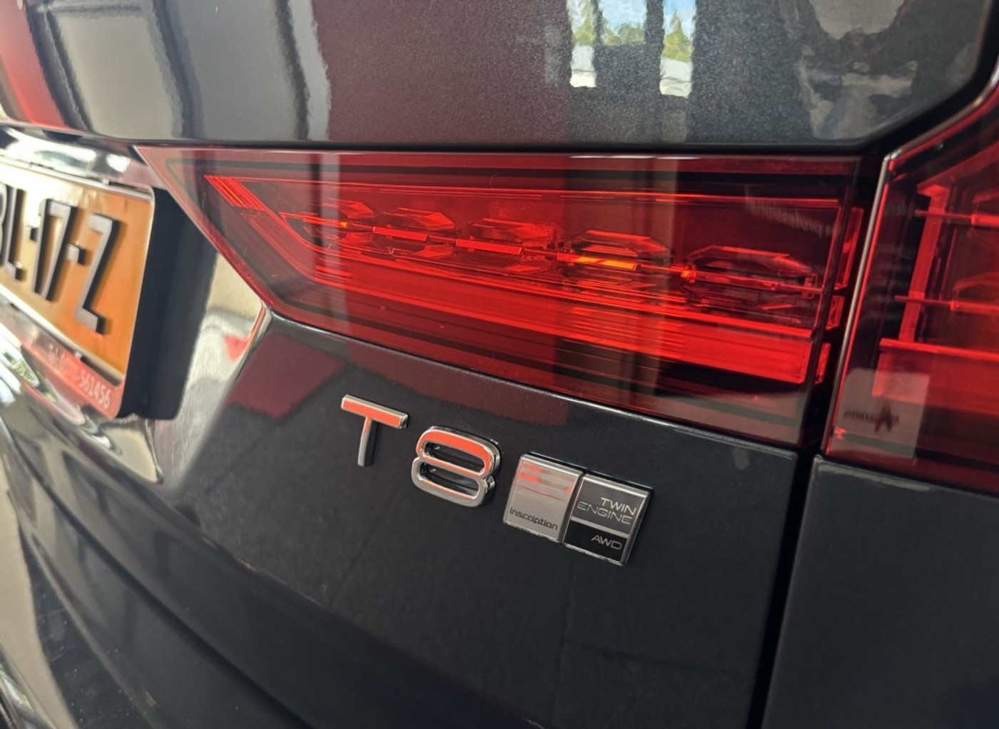 Foto van Volvo V60 T8 Twin Engine
