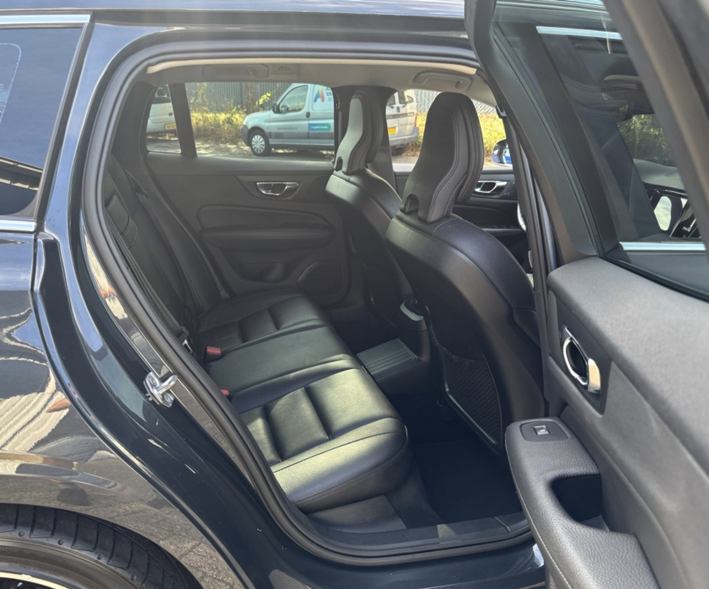 Foto van Volvo V60 T8 Twin Engine
