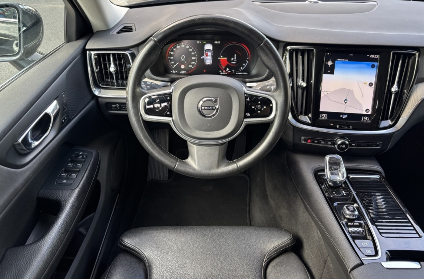 Foto van Volvo V60 T8 Twin Engine