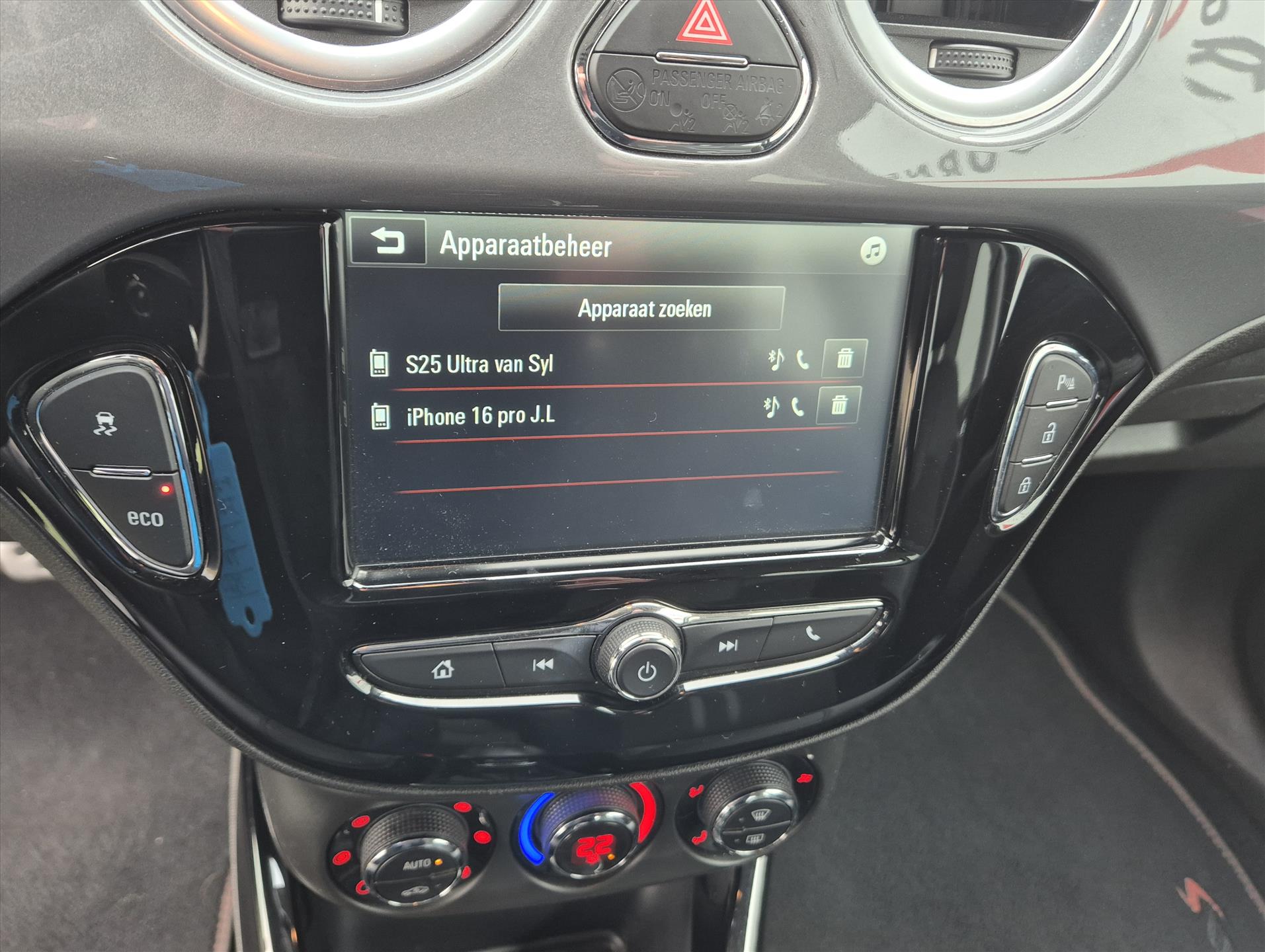 Foto van Opel Adam