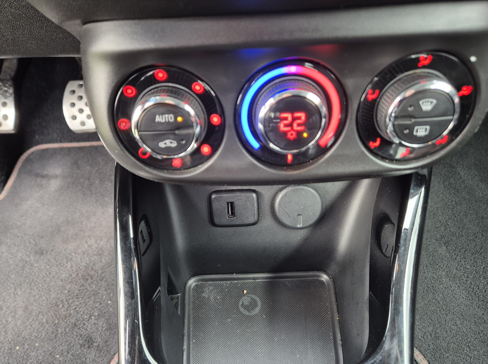 Foto van Opel Adam