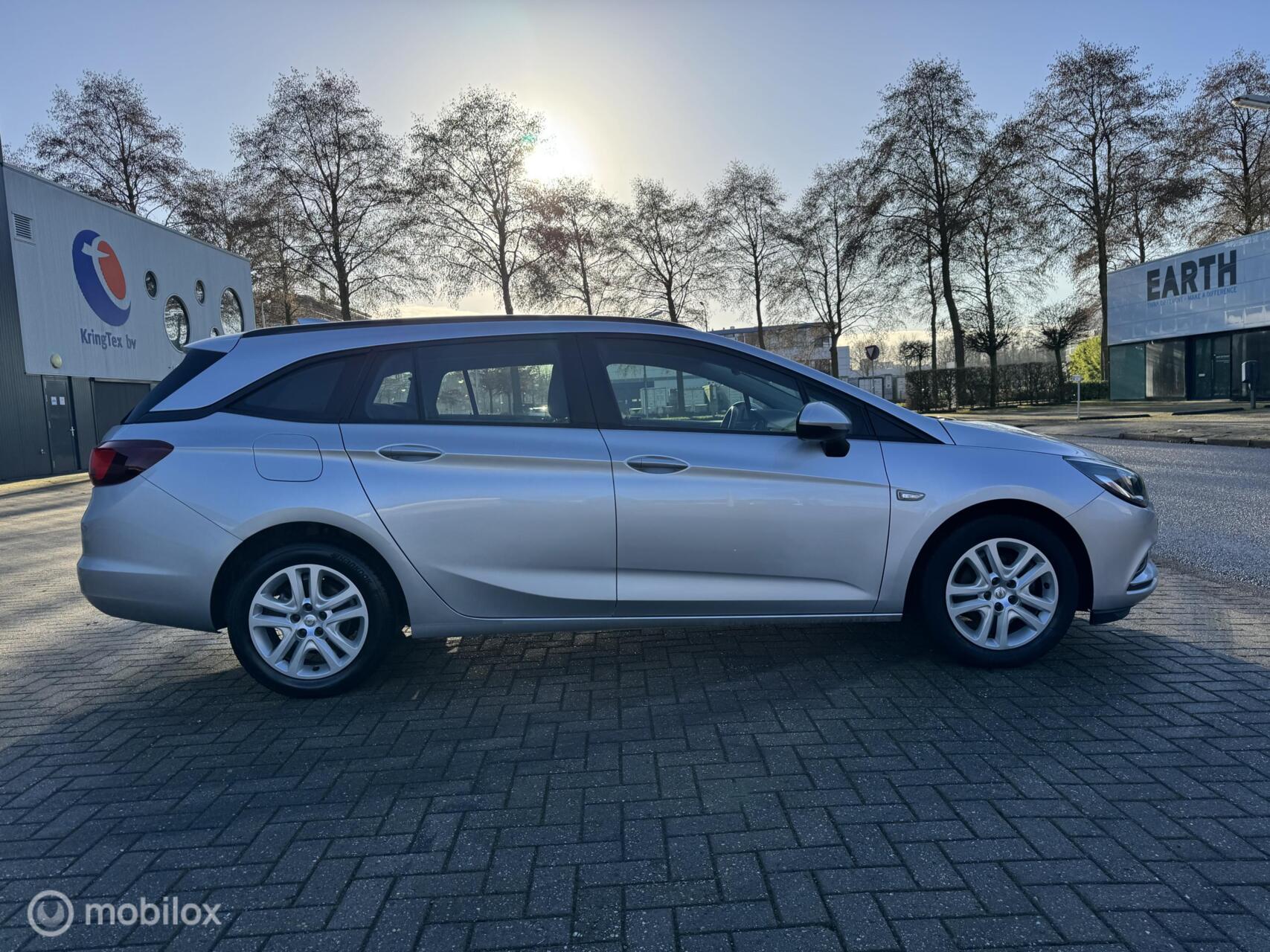 Foto van Opel Astra Sports Tourer